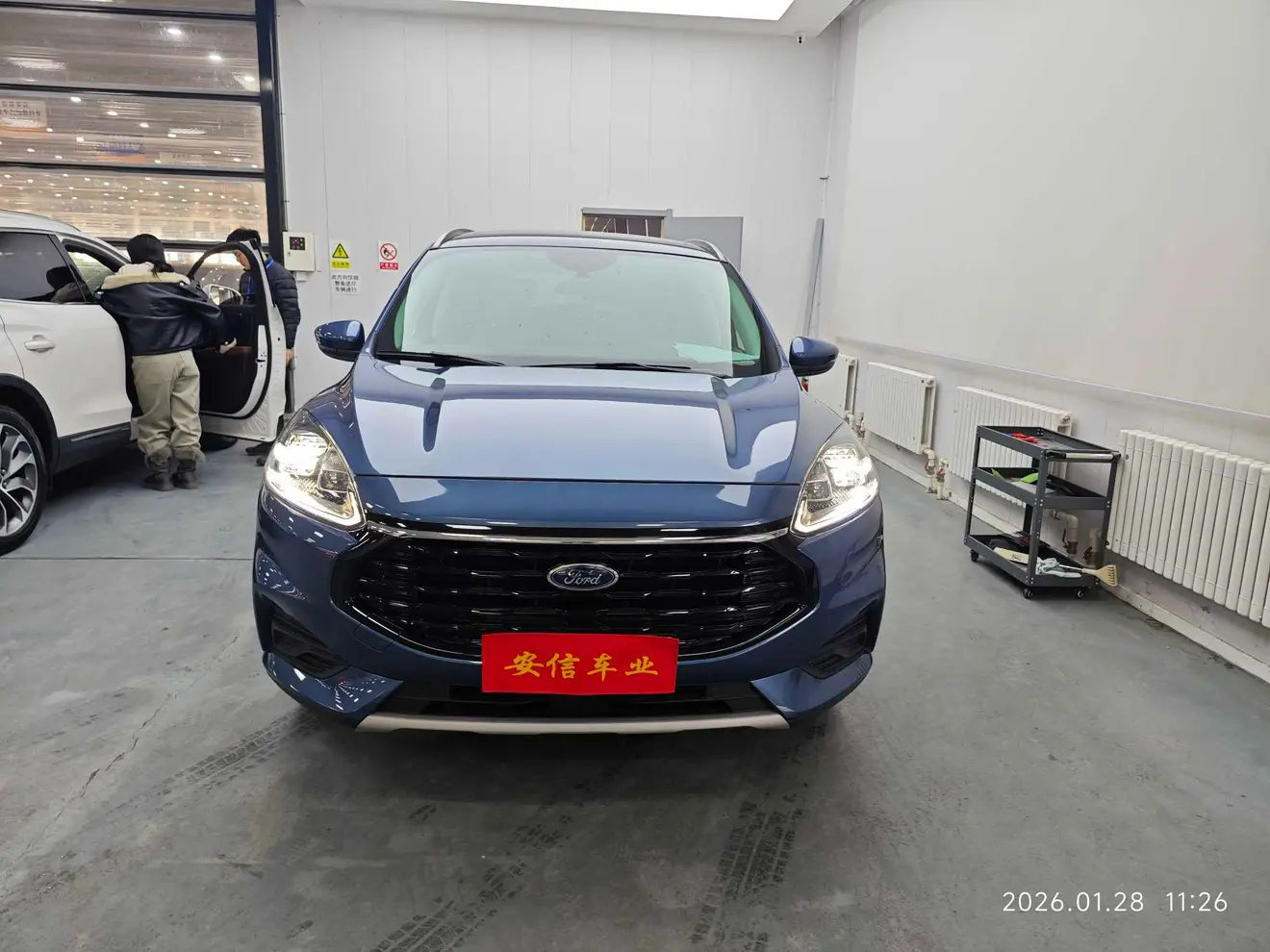 Ford Escape  из Китая