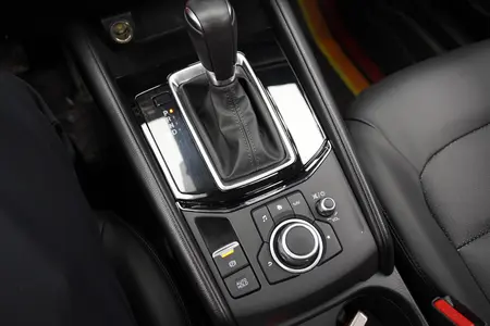 catalog-car-9