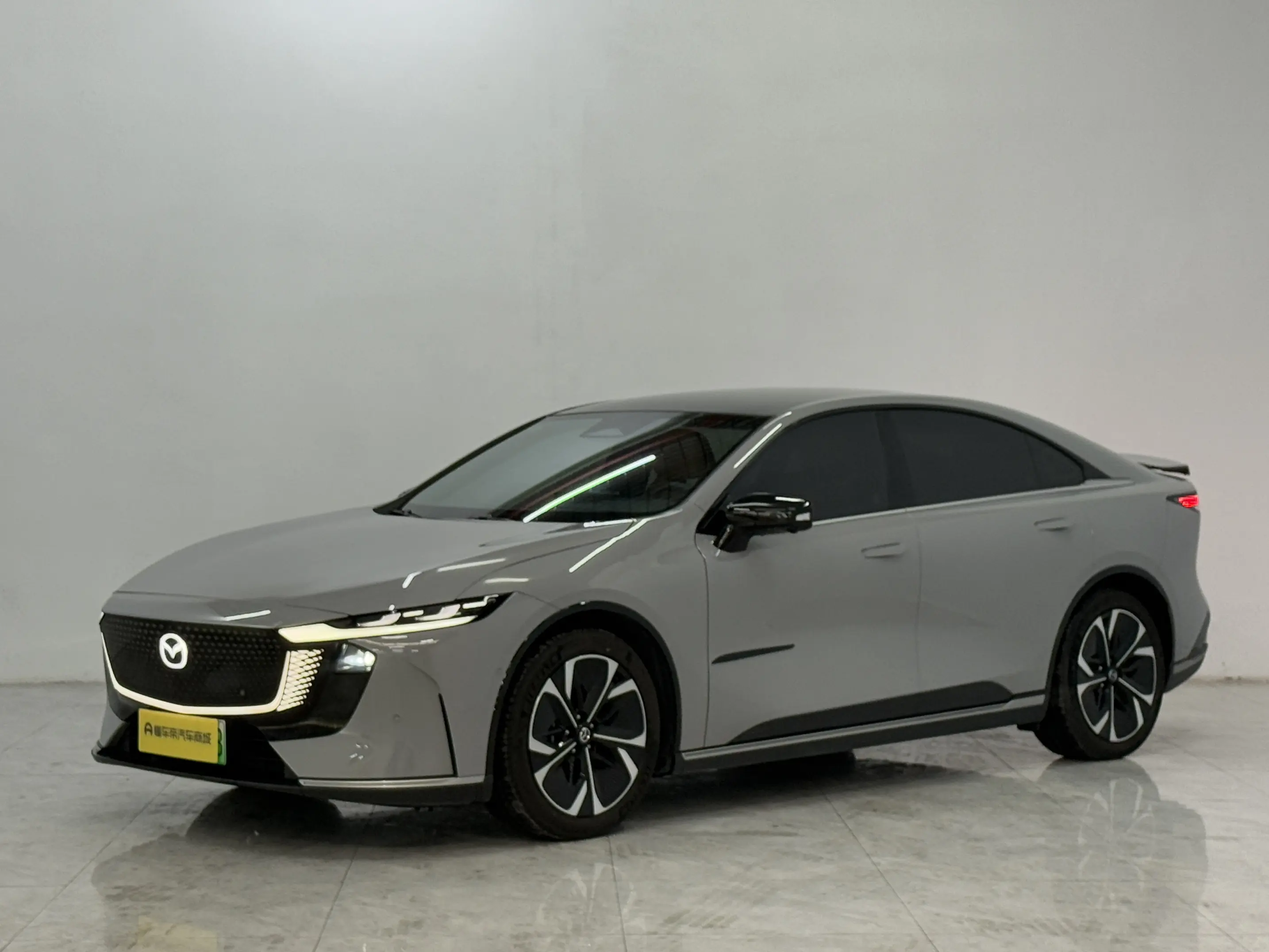 Mazda EZ-6  из Китая
