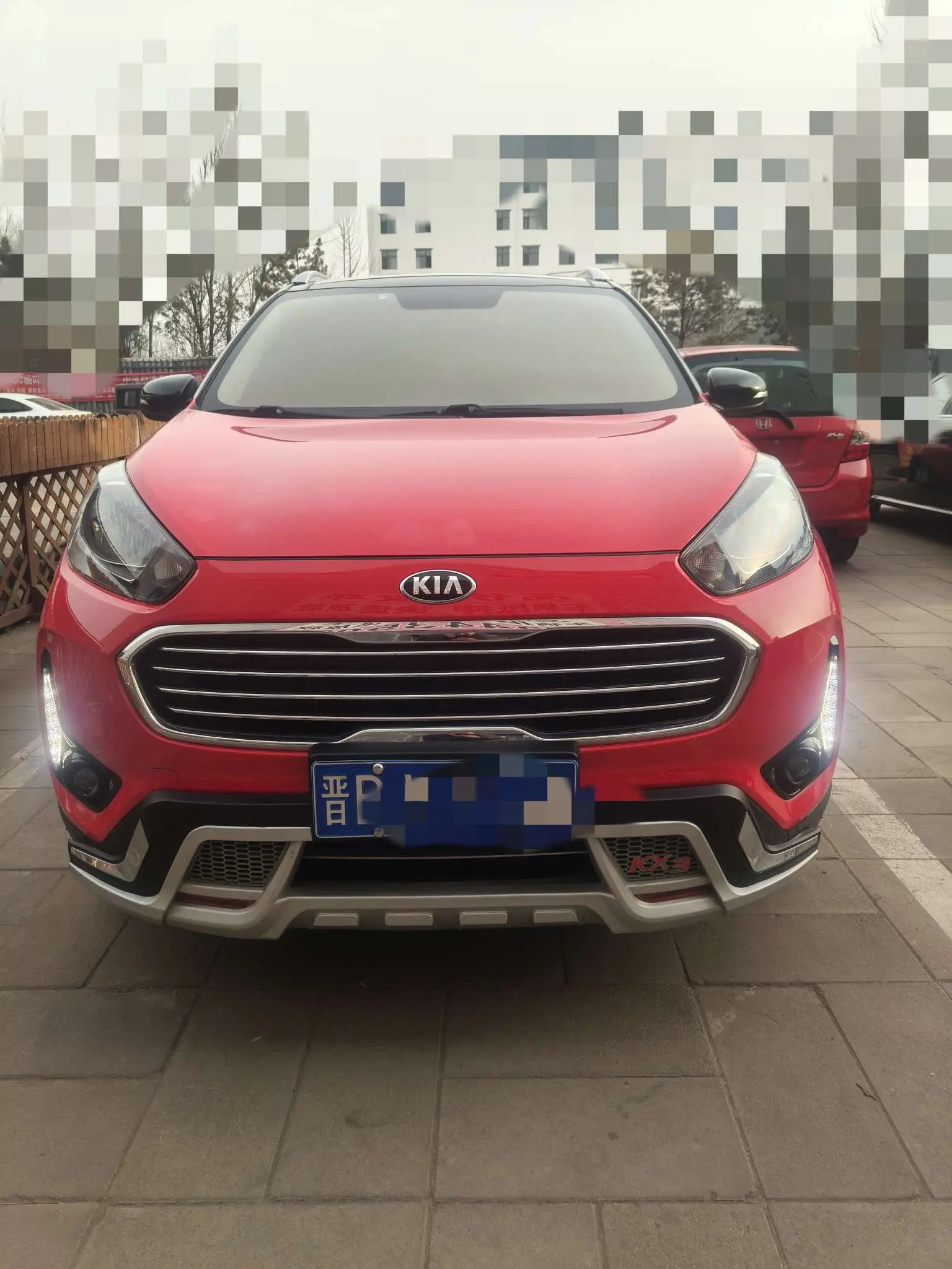 Kia Run proudly  из Китая