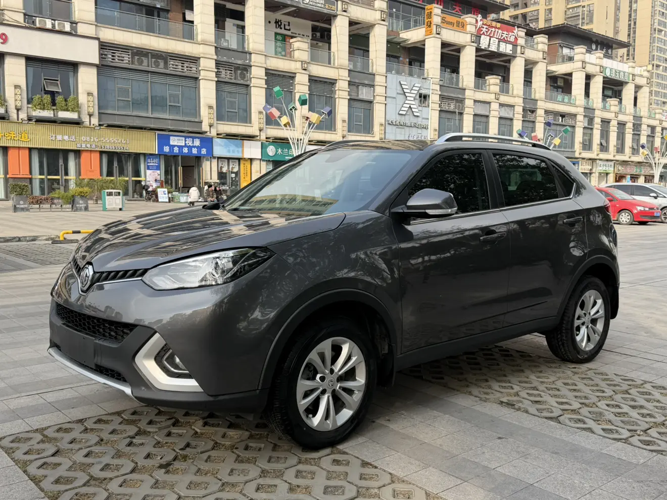 MG Ruiteng  из Китая