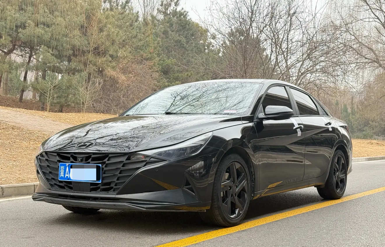 Hyundai Elantra  из Китая