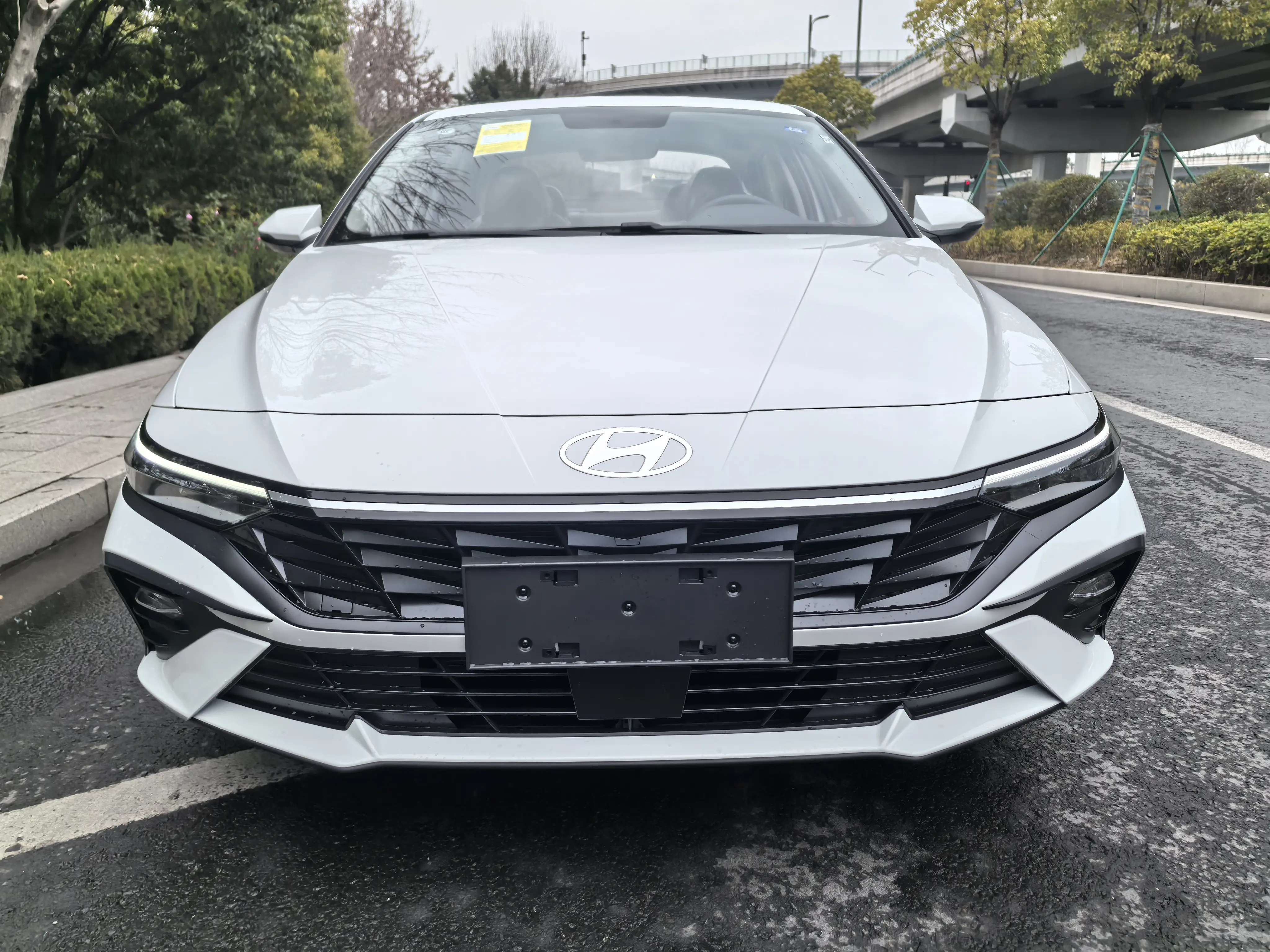 Hyundai Elantra  из Китая