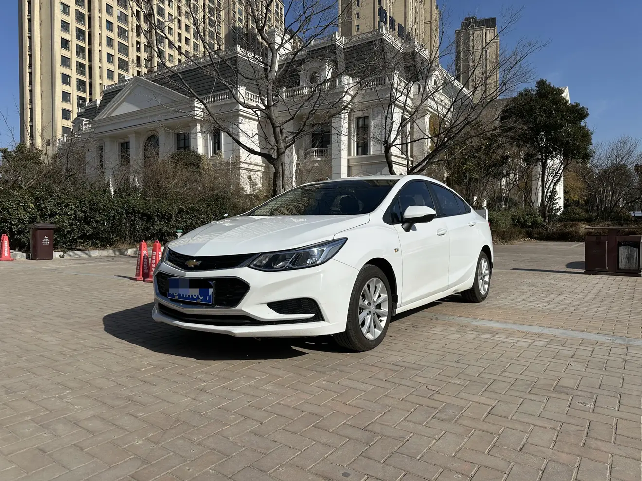 Chevrolet Monza (Cruze)  из Китая