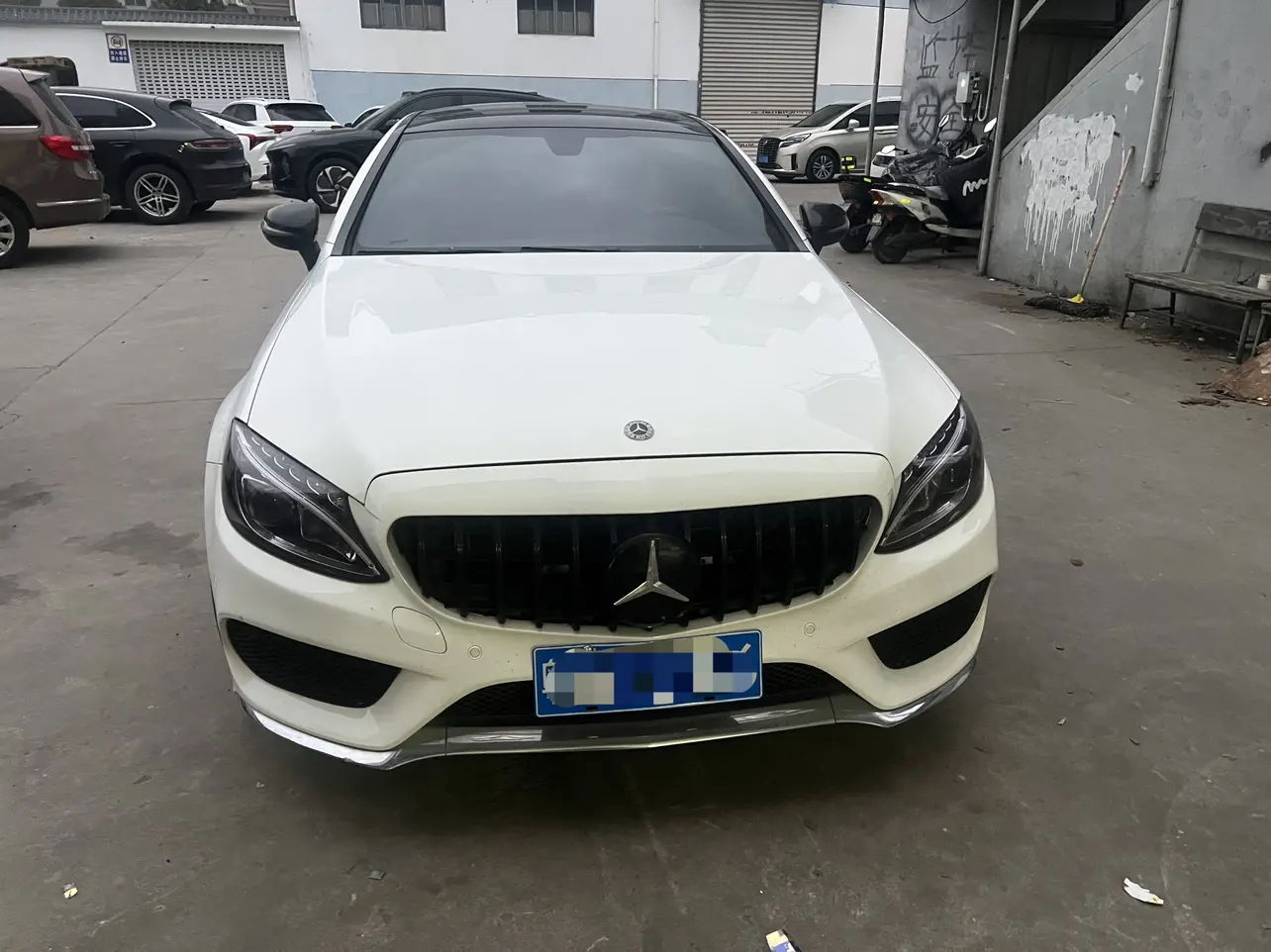 Mercedes-Benz C-Class  из Китая