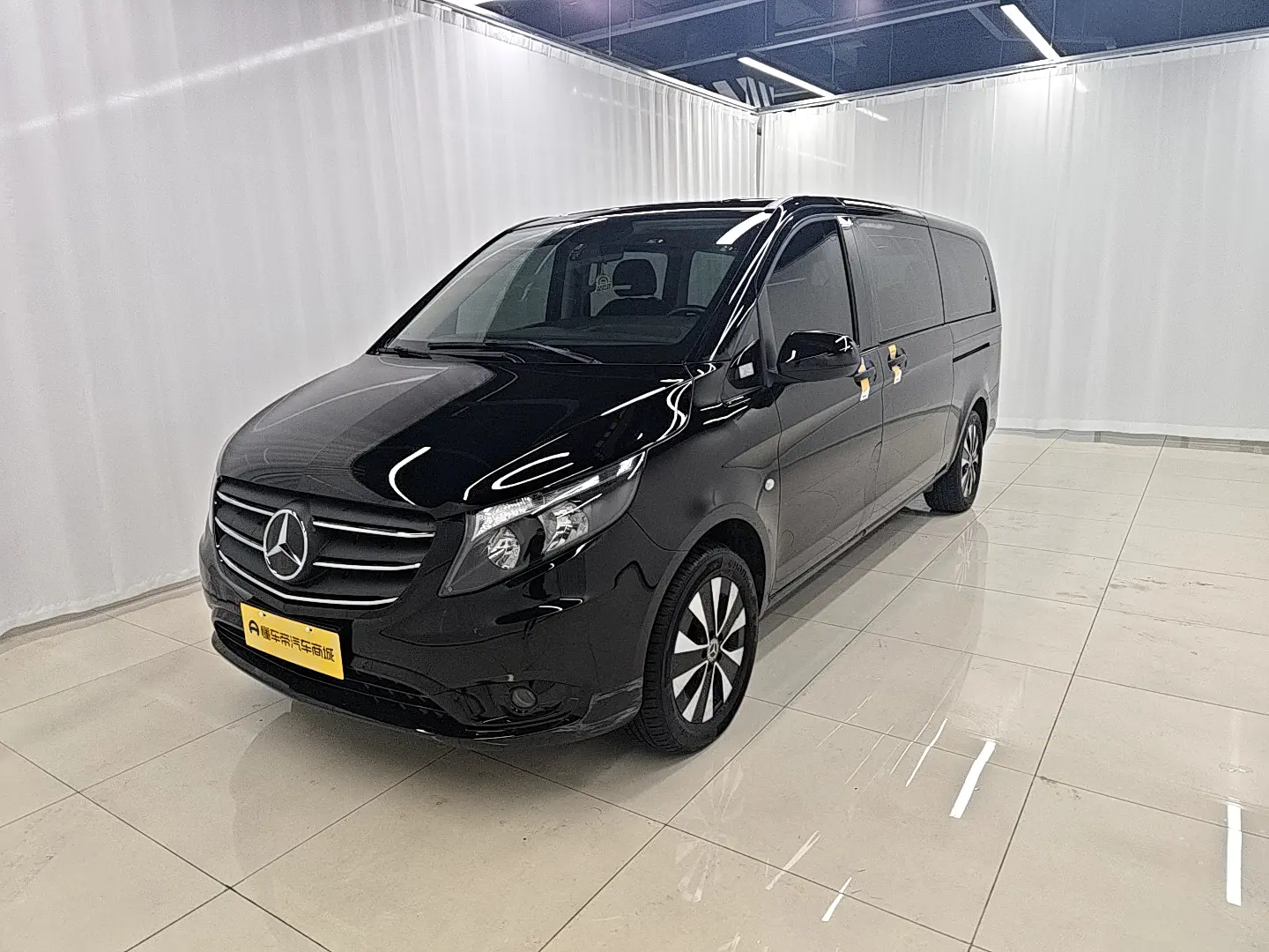 Mercedes-Benz Vito  из Китая