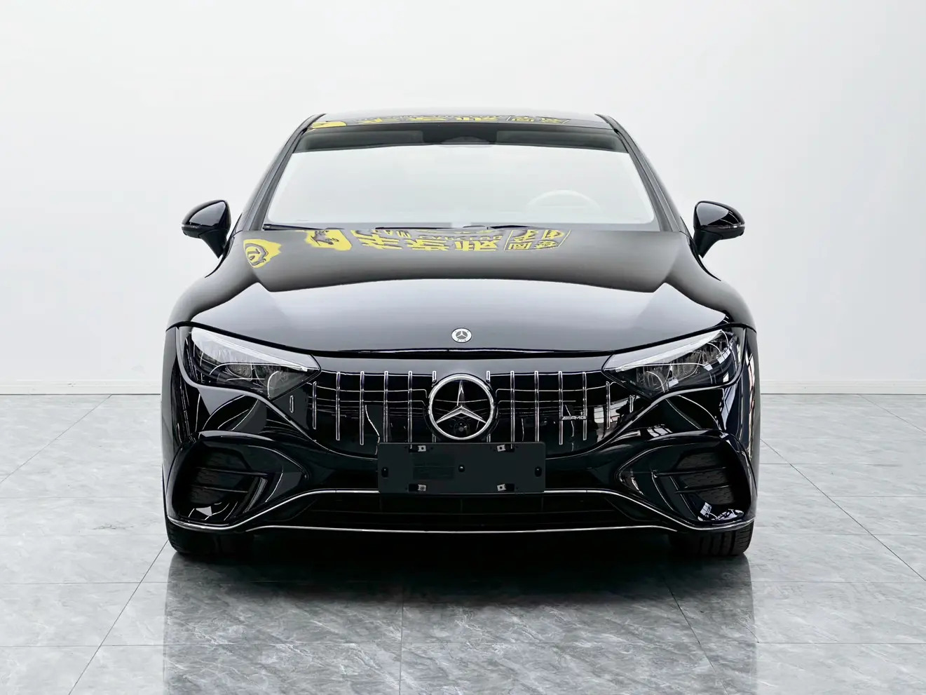 Mercedes-Benz EQE  из Китая