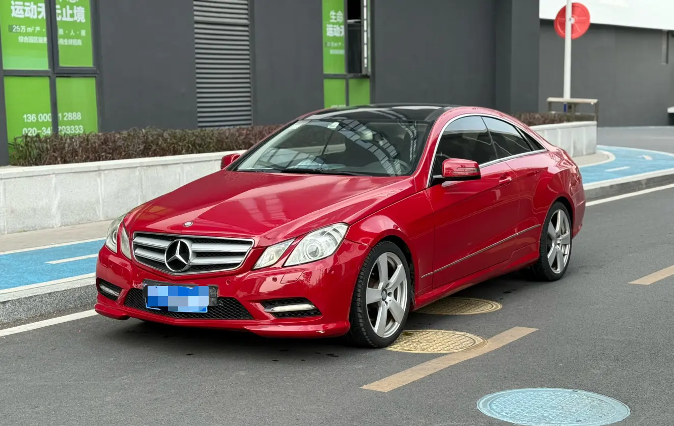 Mercedes-Benz E-Class  из Китая