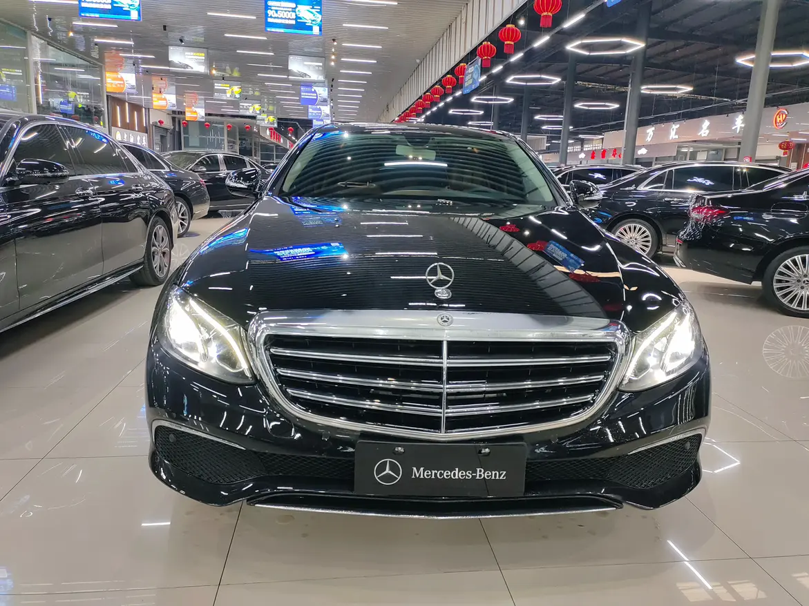 Mercedes-Benz E-Class  из Китая
