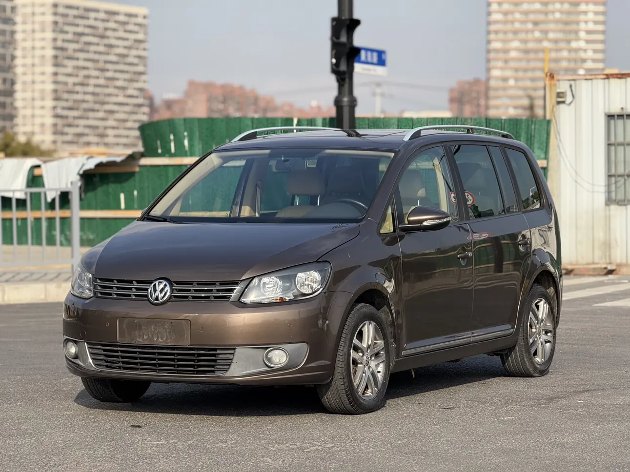 Volkswagen Touran  из Китая