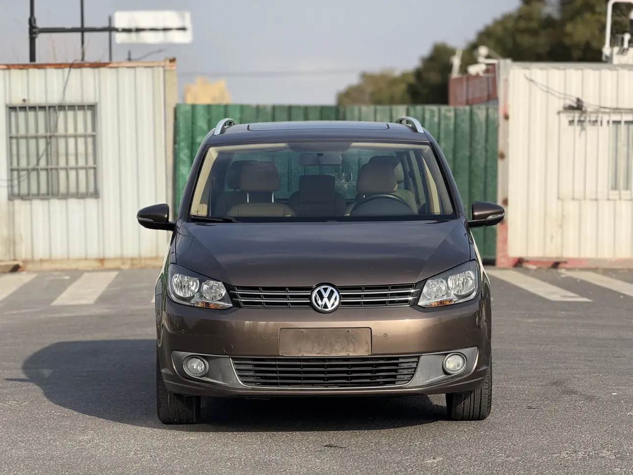 Volkswagen Touran  из Китая