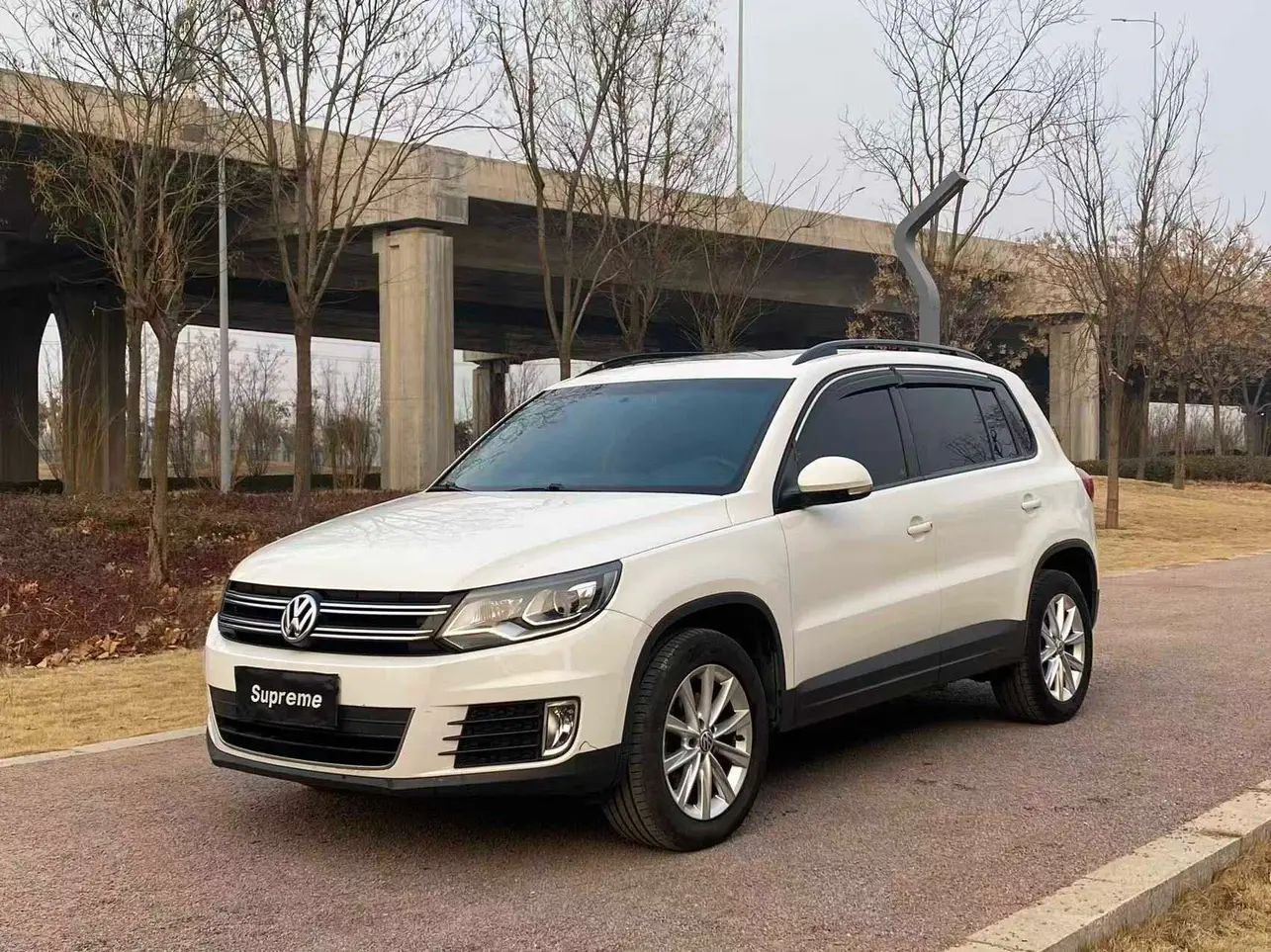 Volkswagen Tiguan  из Китая