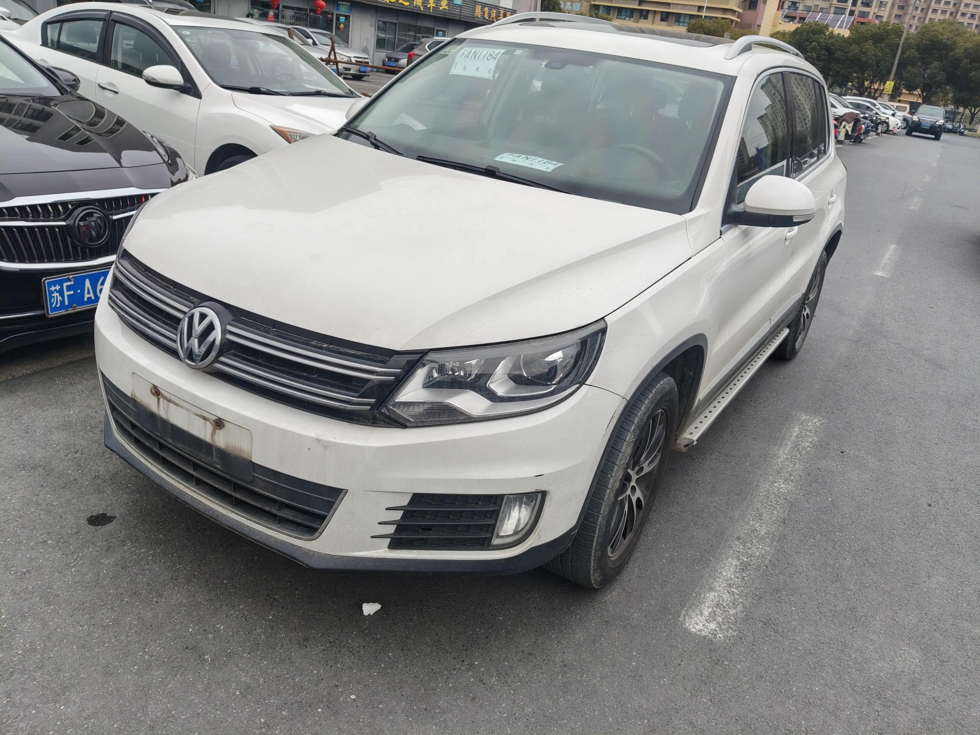 Volkswagen Tiguan  из Китая