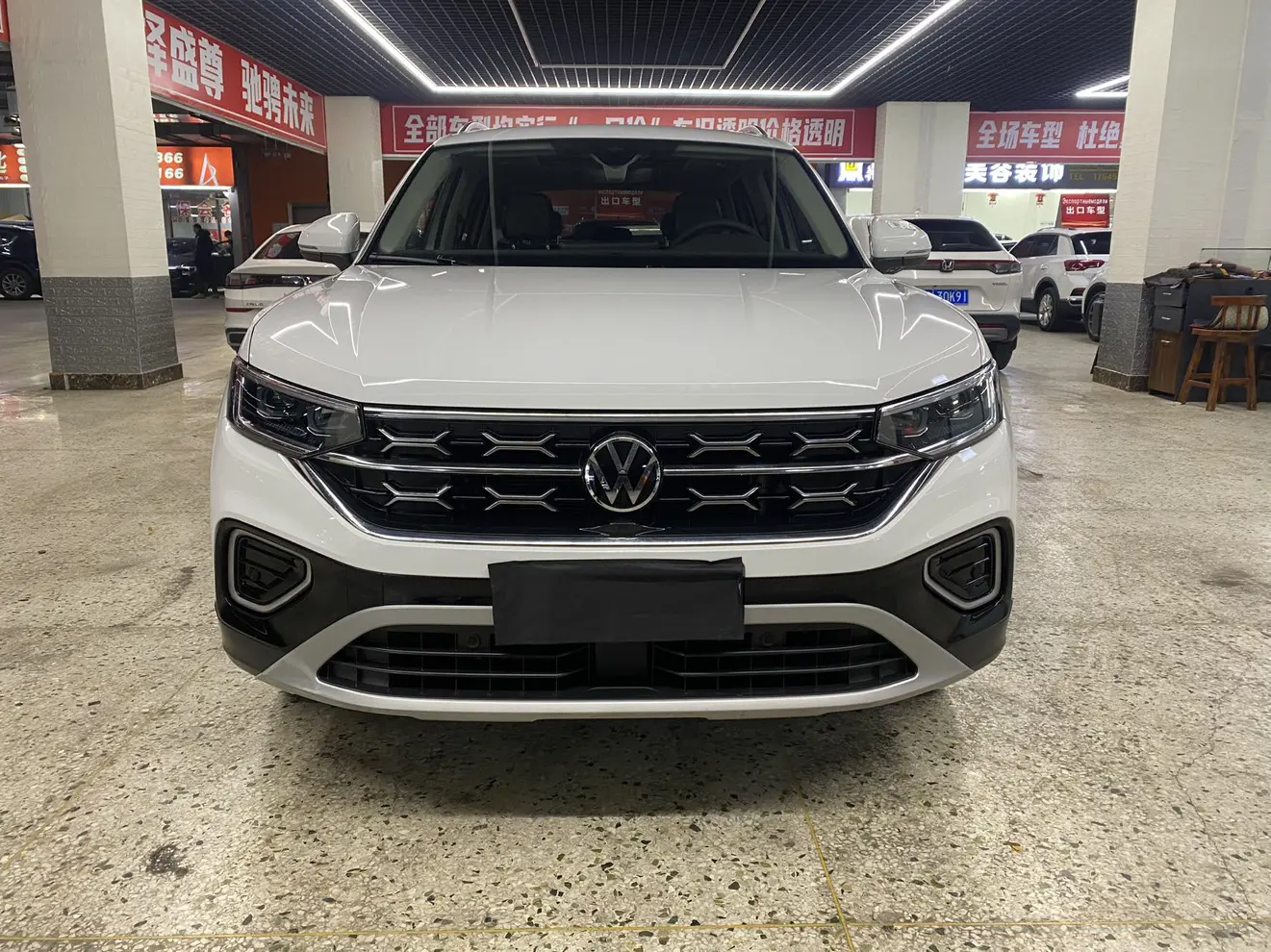 Volkswagen Tayron  из Китая