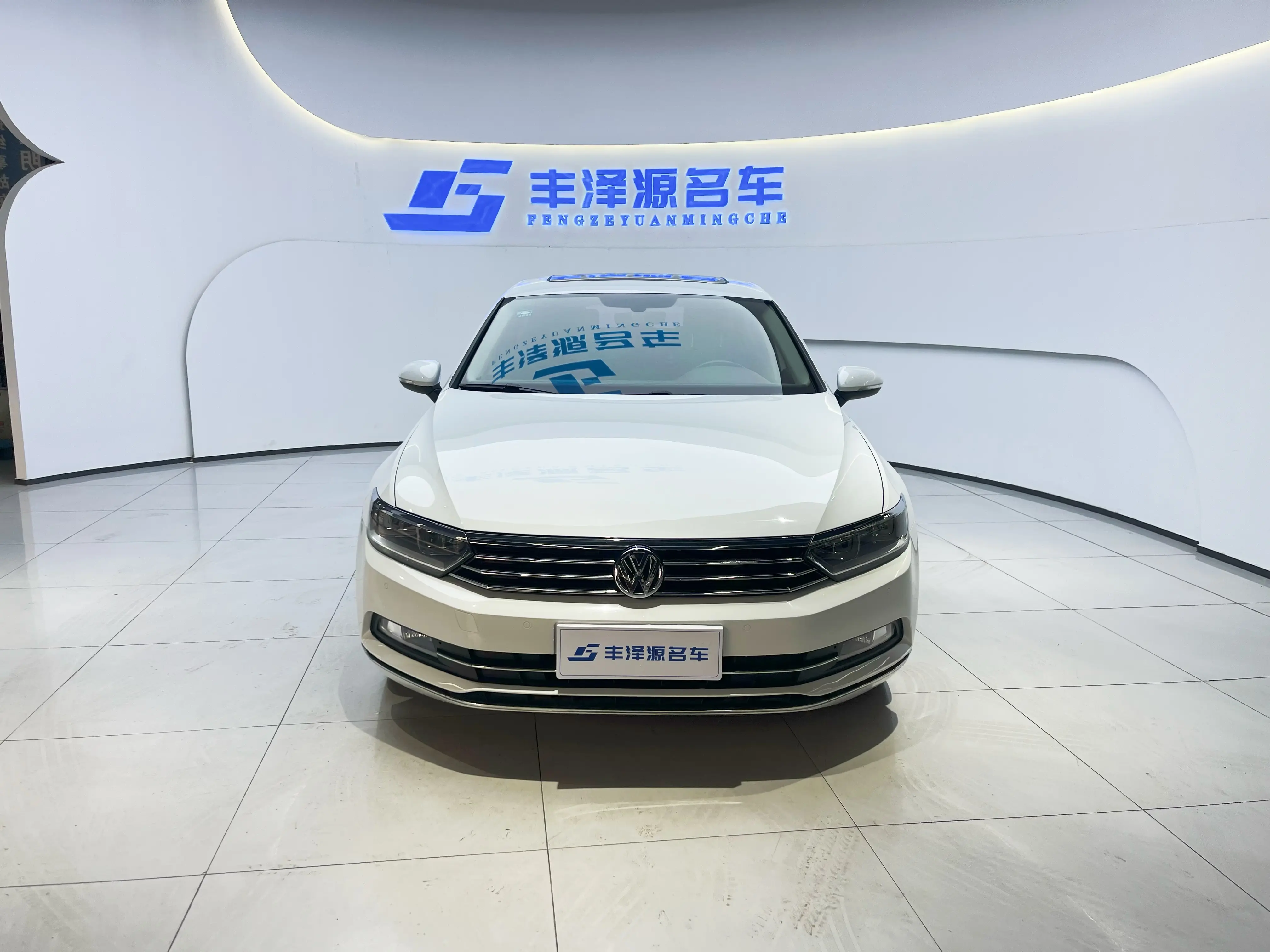 Volkswagen Magotan  из Китая