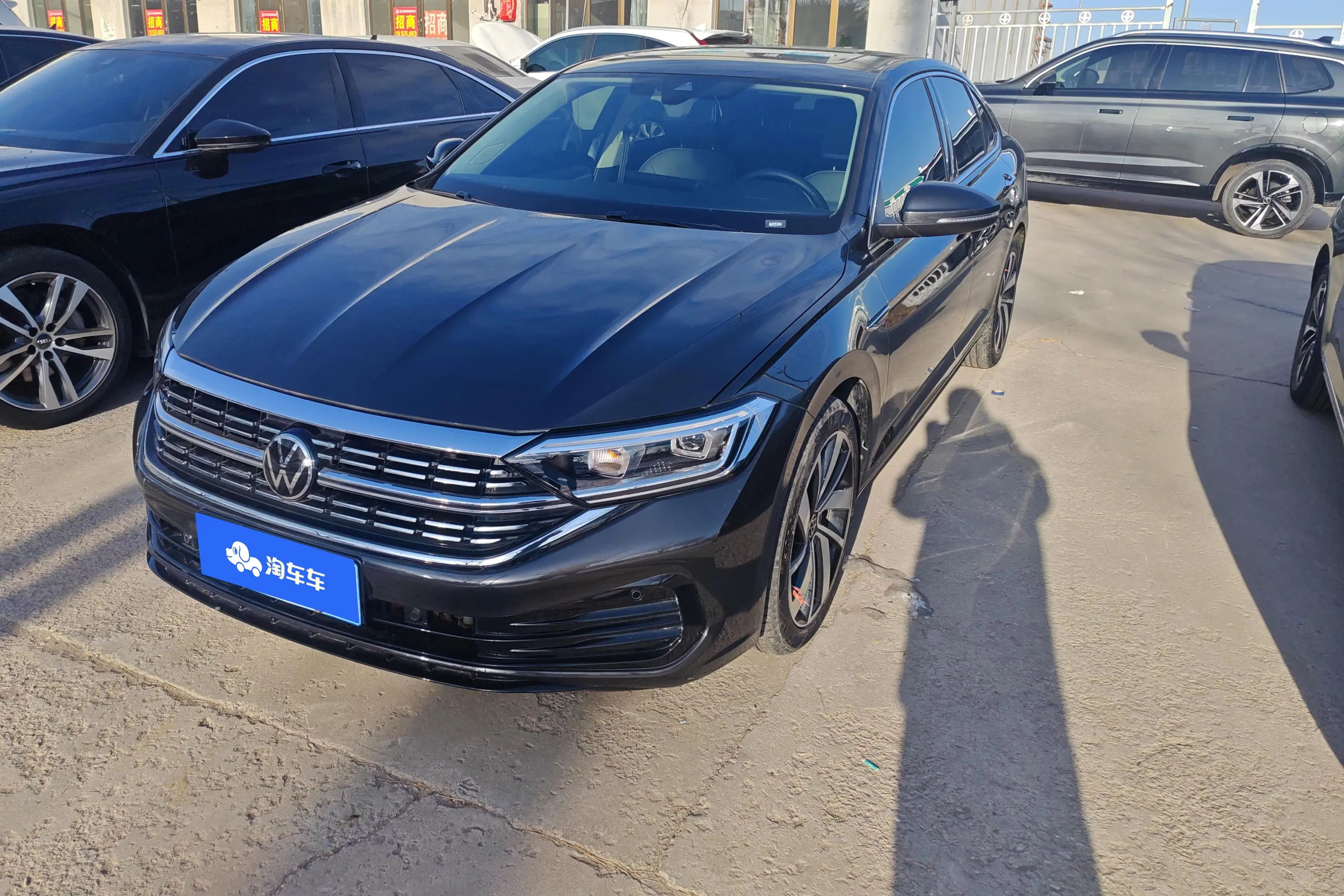 Volkswagen Sagitar  из Китая