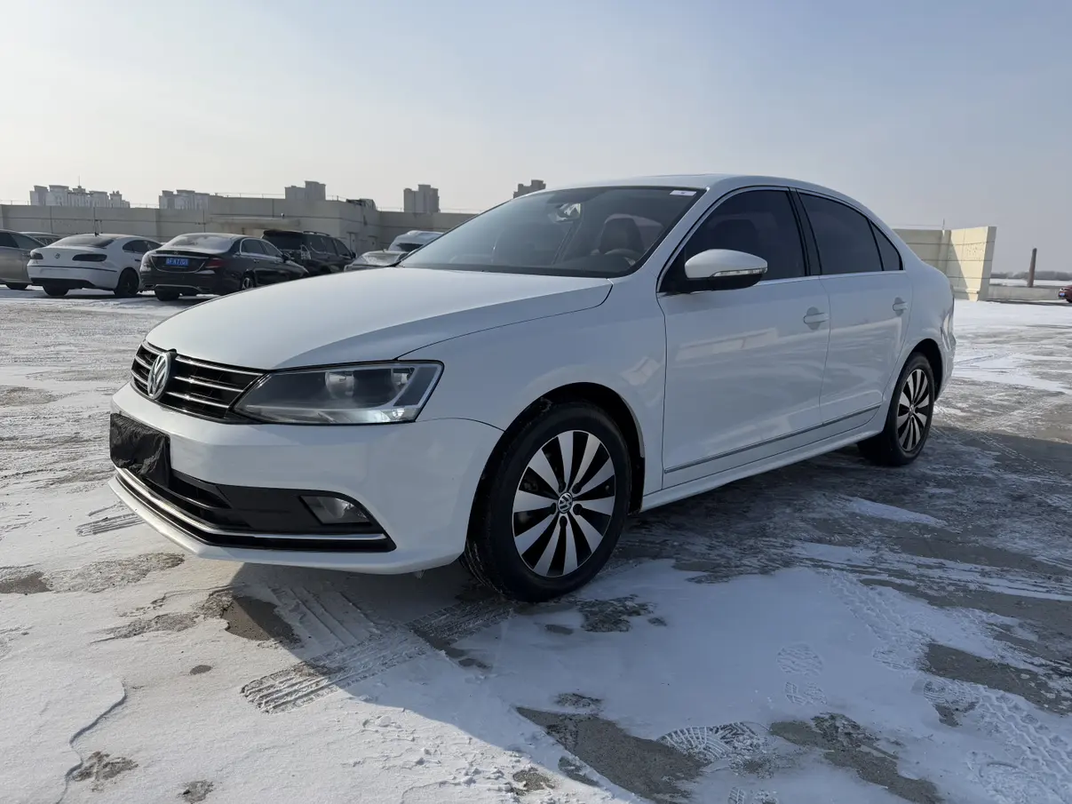 Volkswagen Sagitar  из Китая
