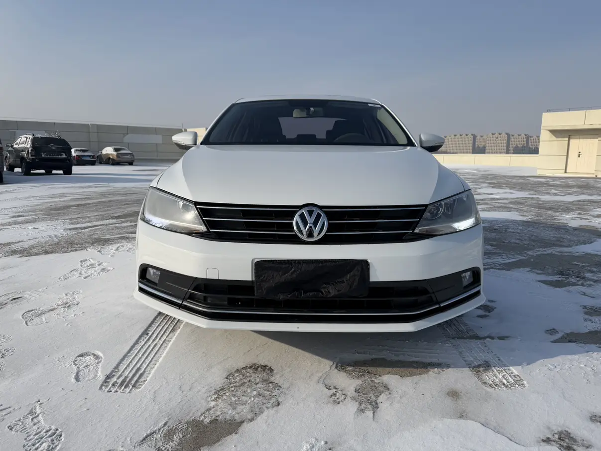 Volkswagen Sagitar  из Китая
