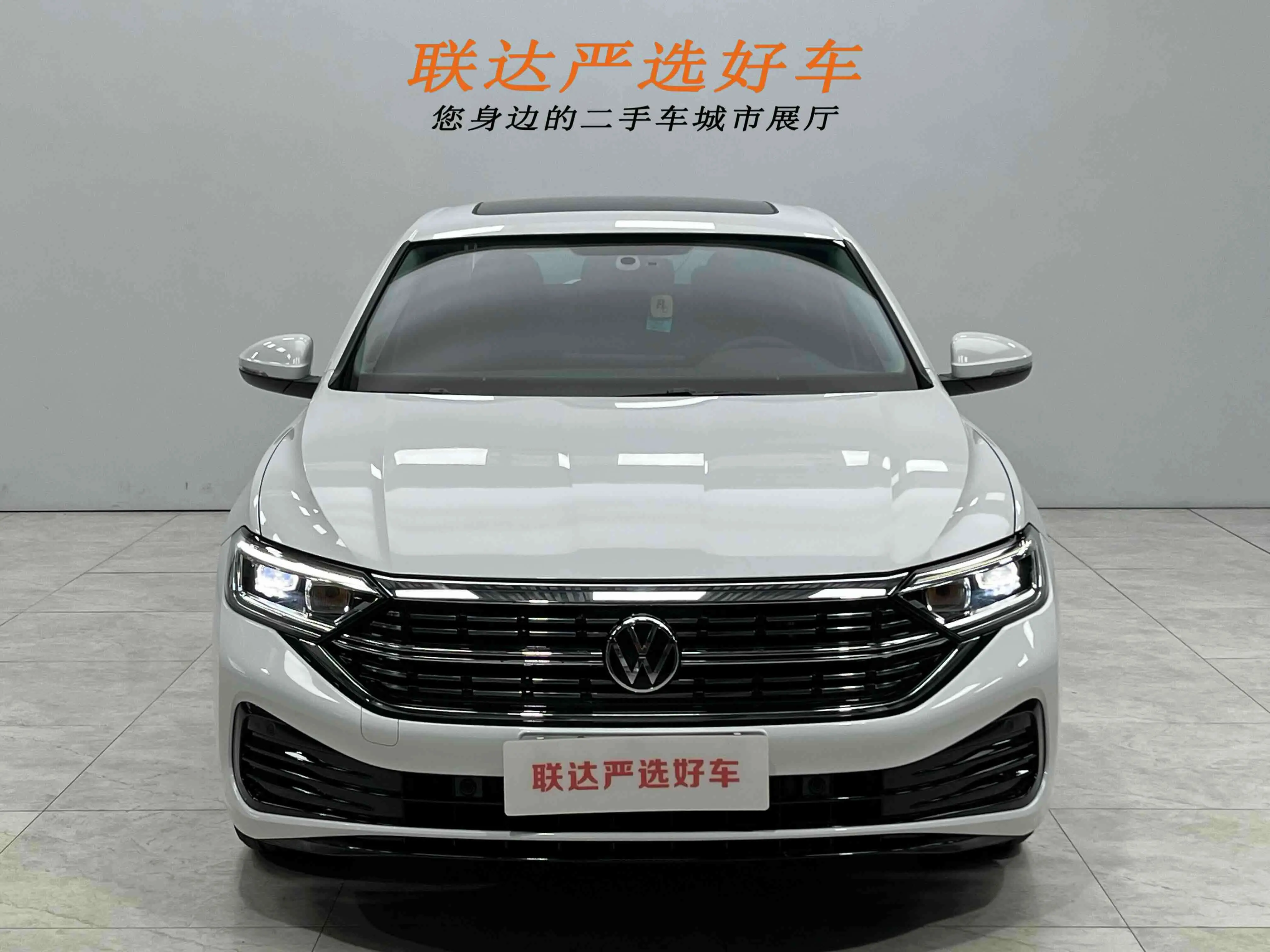 Volkswagen Sagitar  из Китая