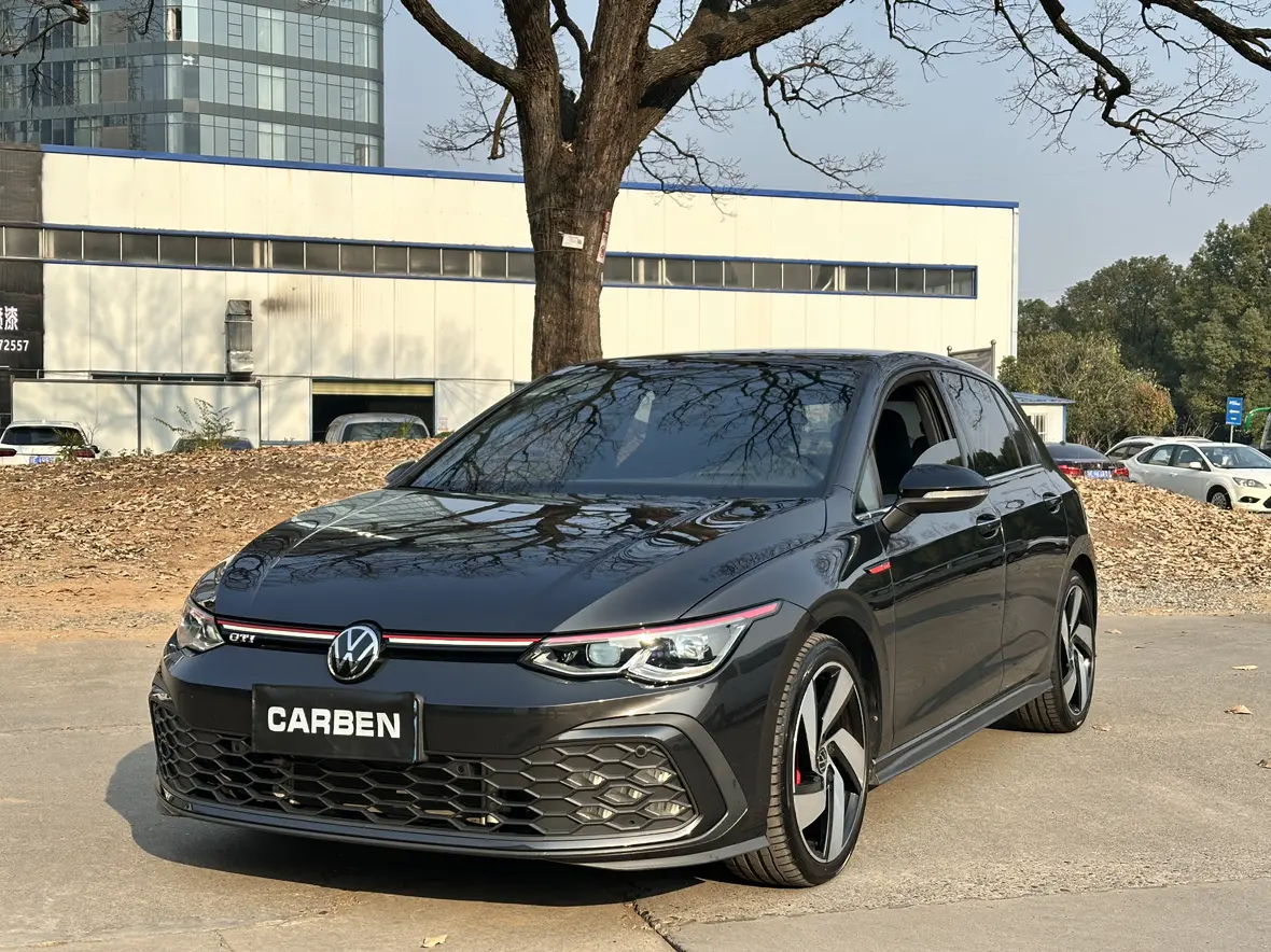 Volkswagen Golf GTI  из Китая