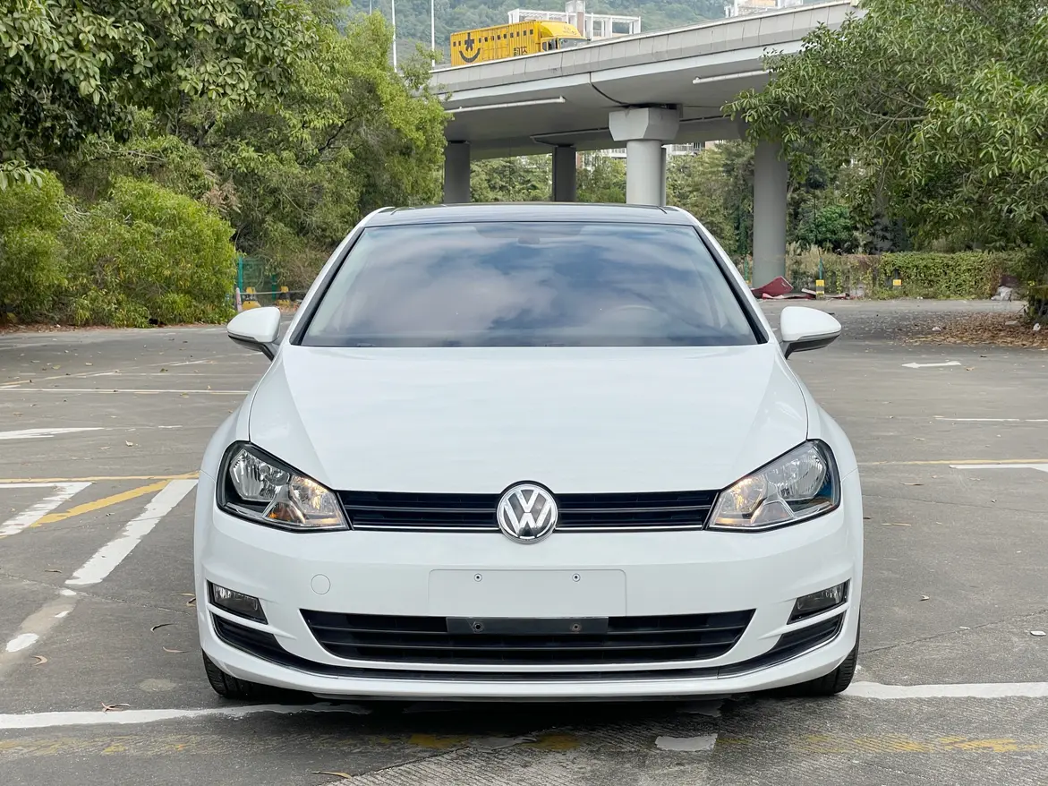 Volkswagen Golf  из Китая