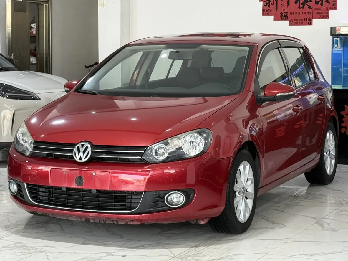 Volkswagen Golf  из Китая