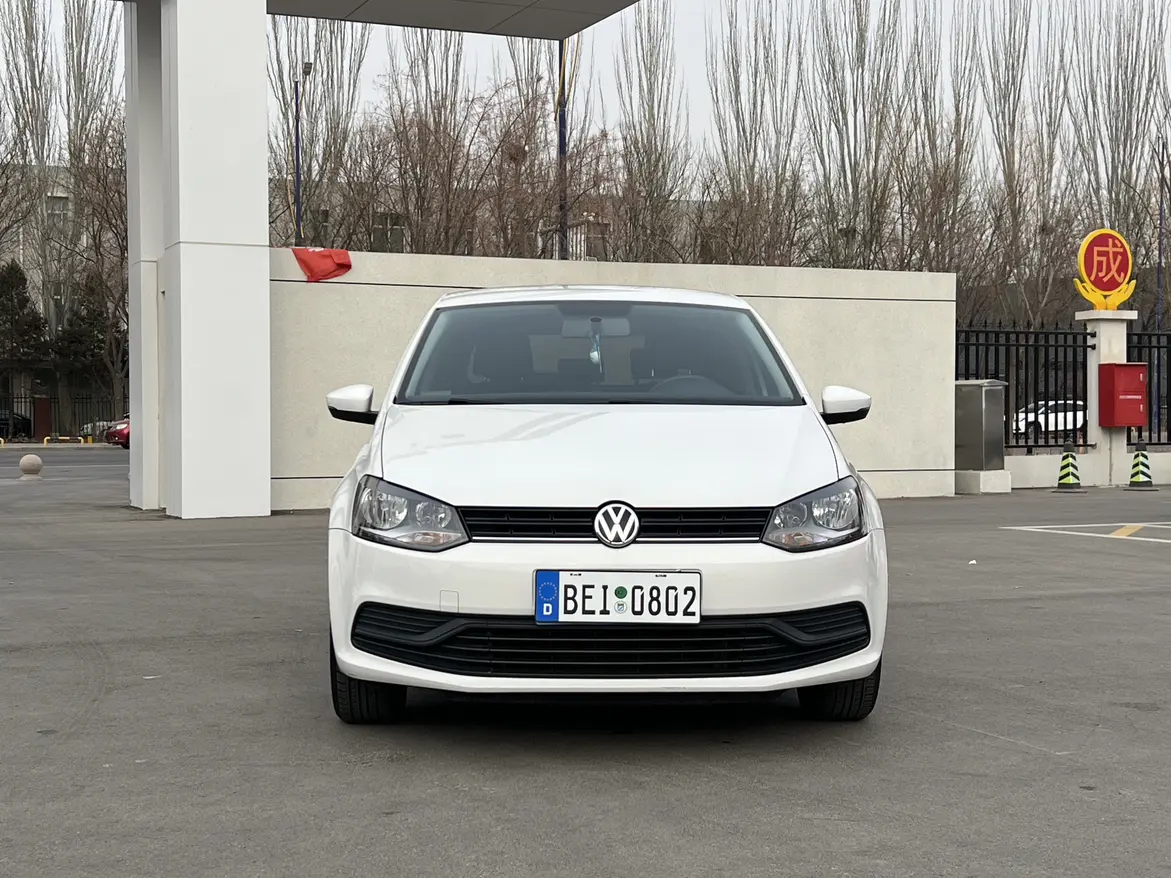 Volkswagen Polo  из Китая