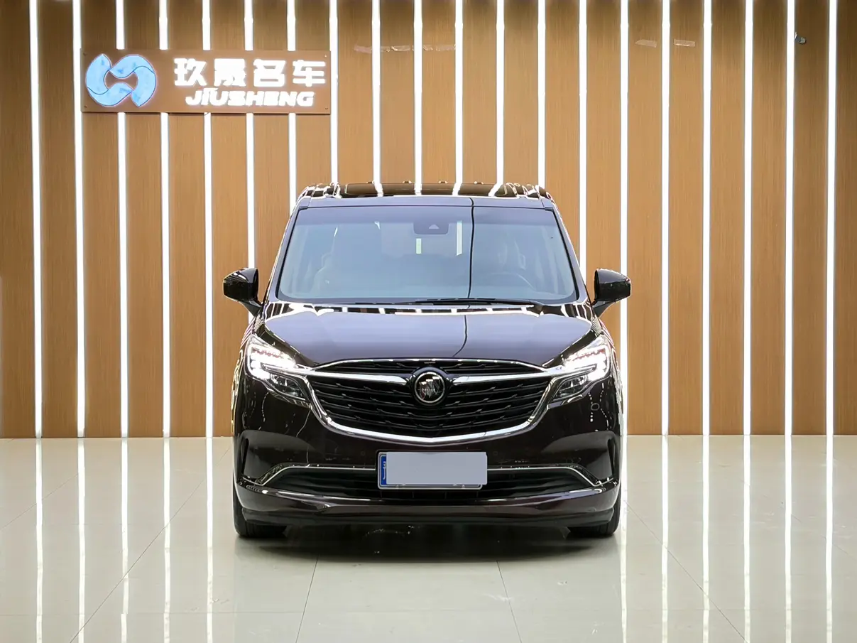 Buick GL8  из Китая