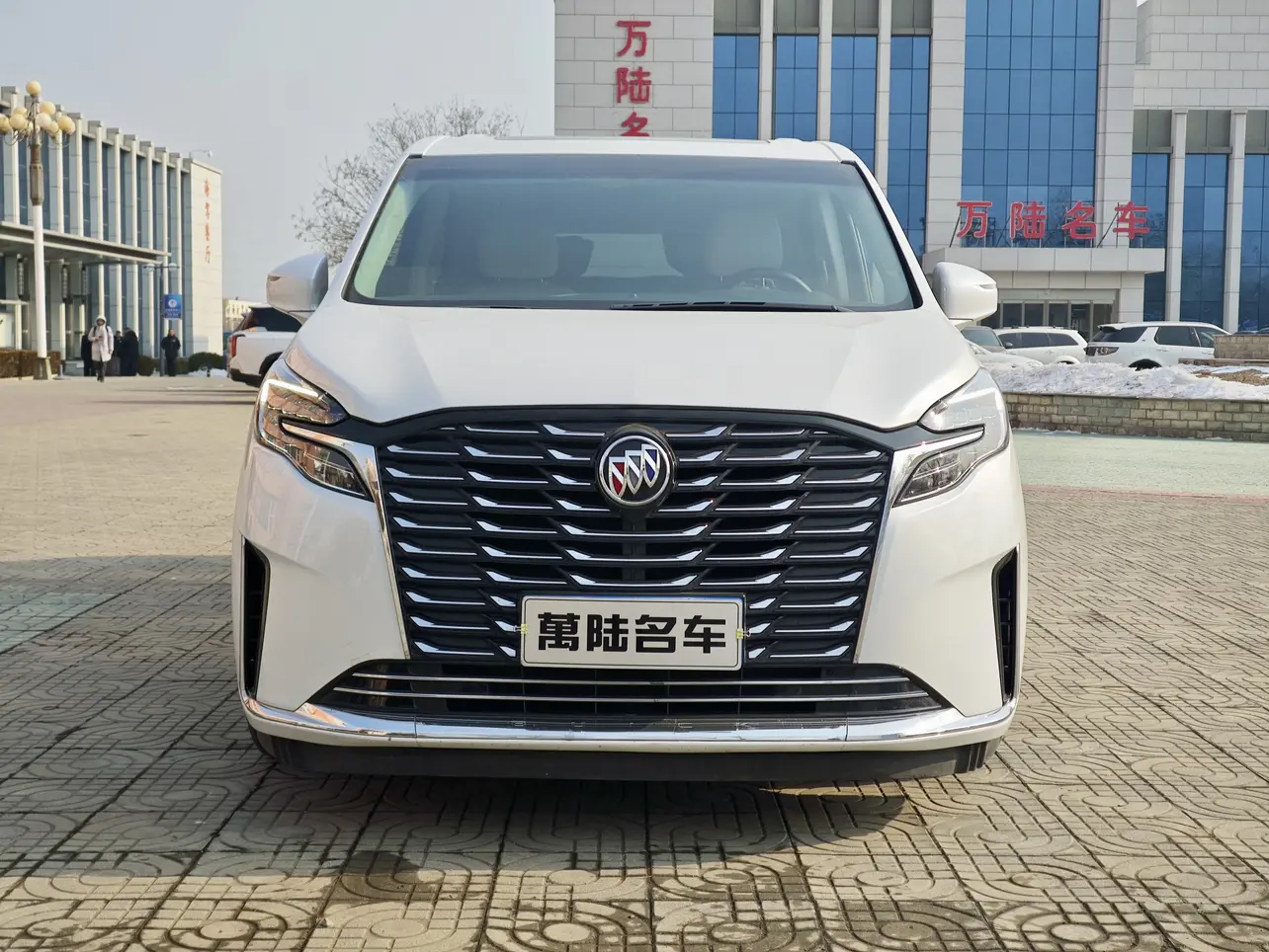 Buick GL8  из Китая