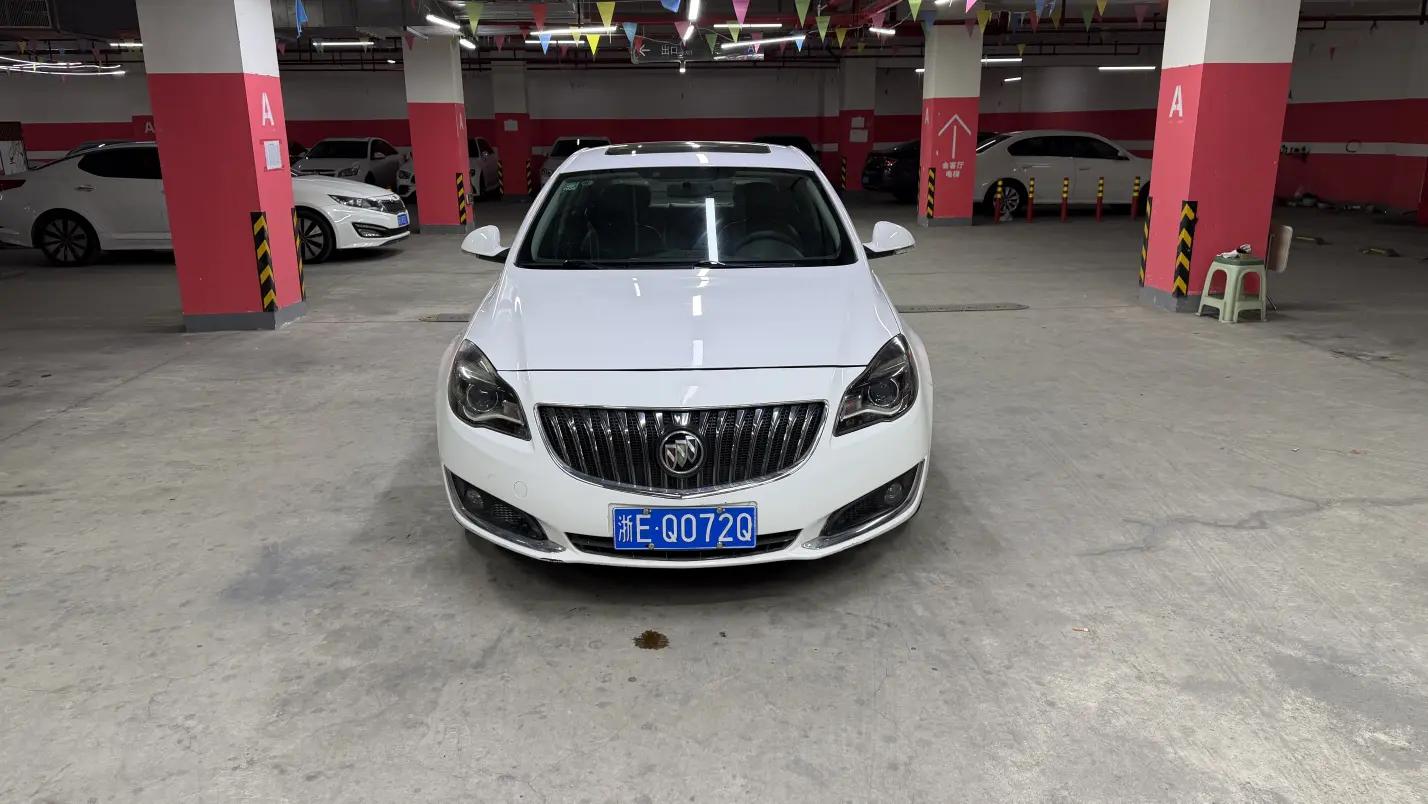 Buick Majesty  из Китая