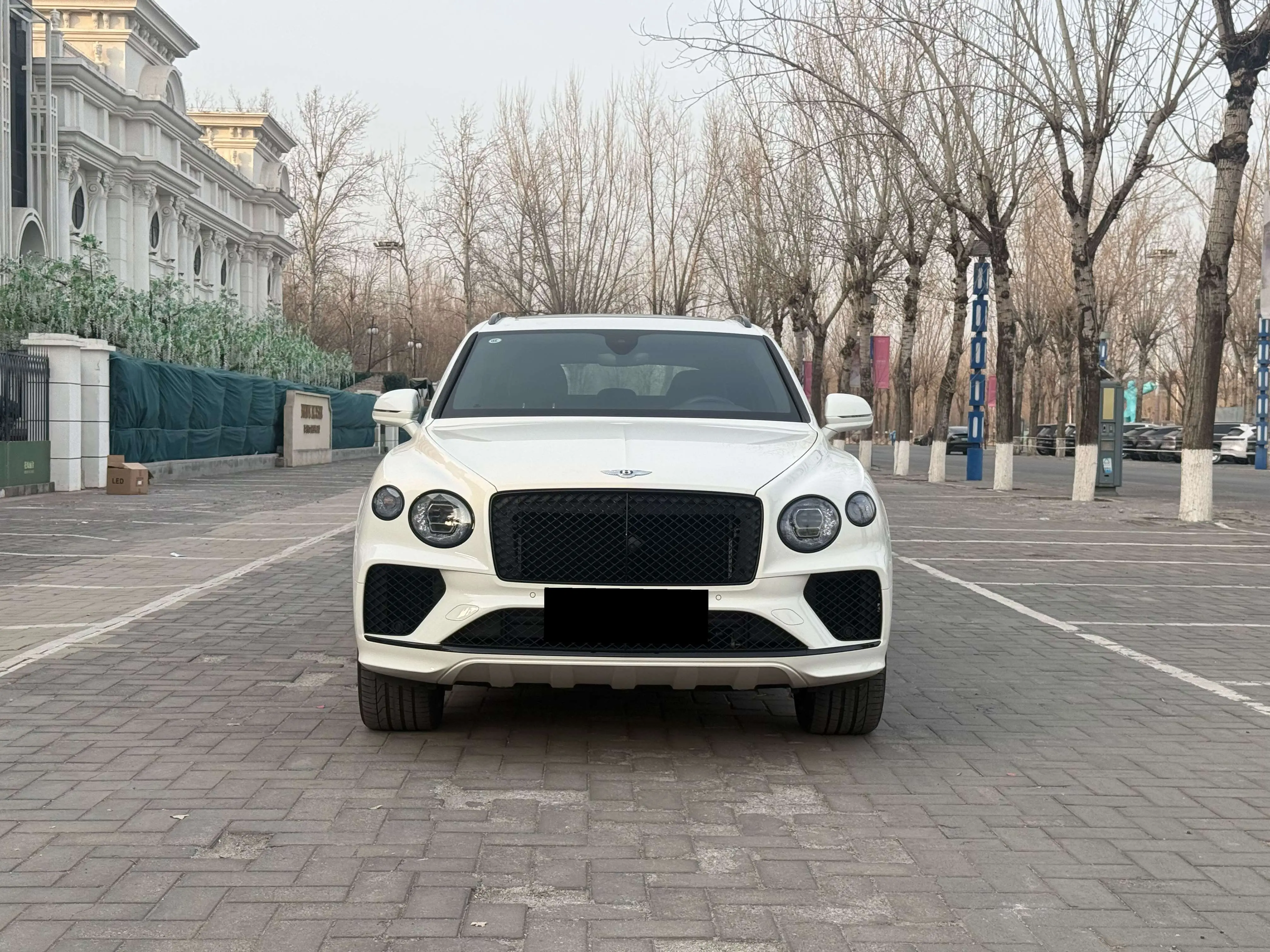 Bentley Bentayga  из Китая