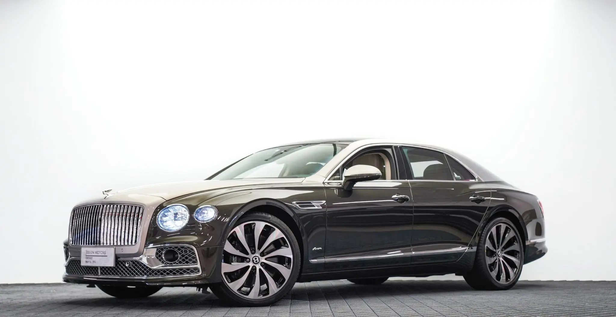 Bentley Galloping  из Китая
