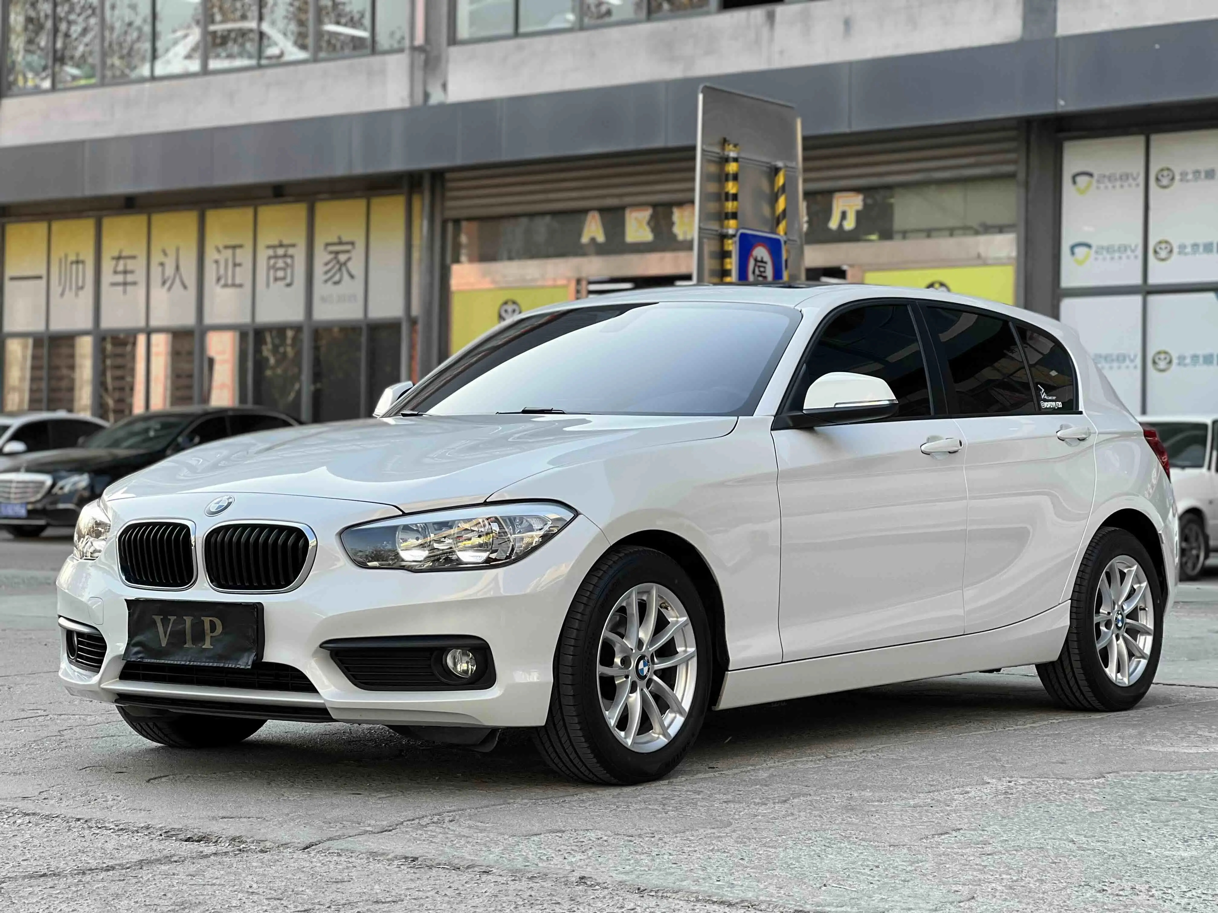 BMW 1 Series  из Китая