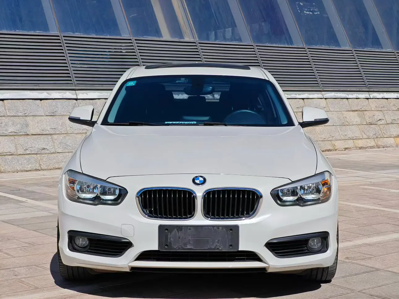 BMW 1 Series  из Китая