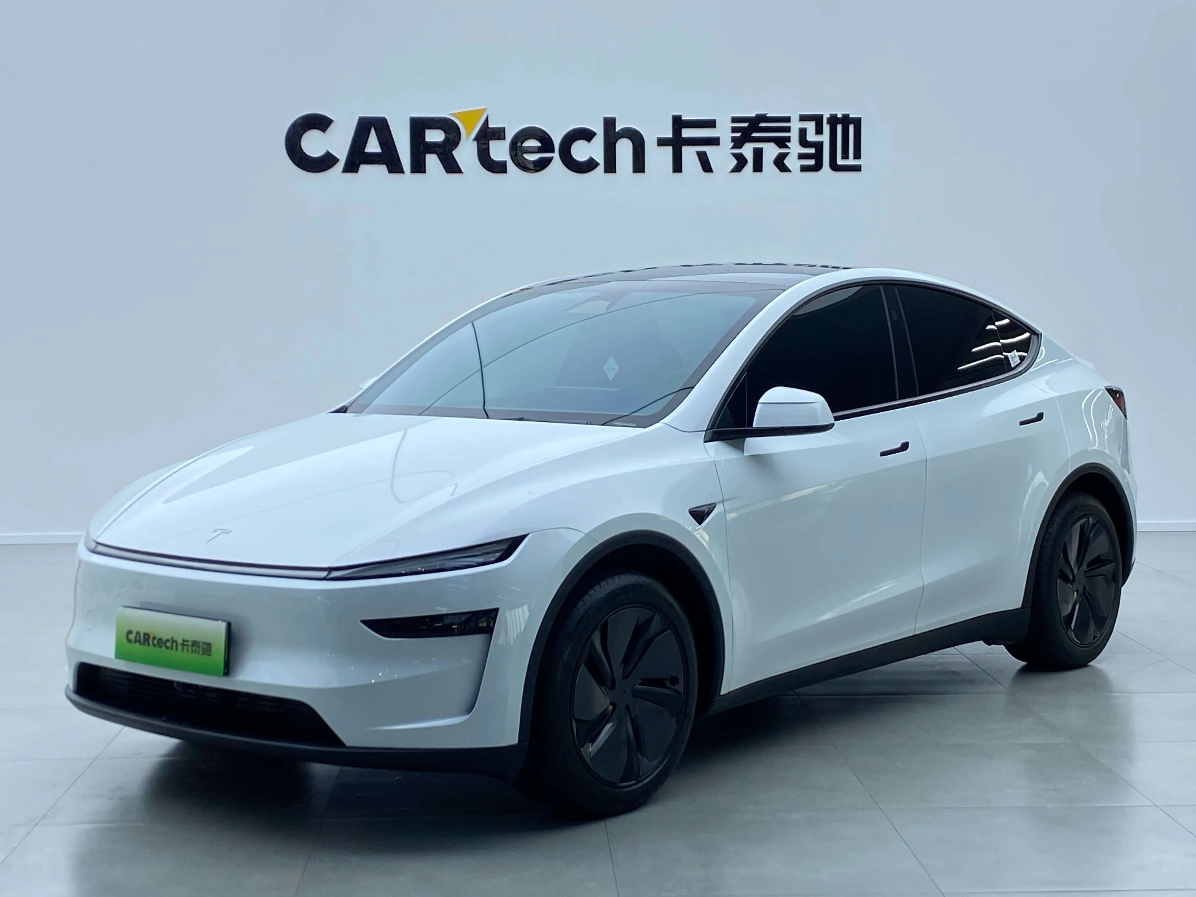 Tesla Model Y  из Китая