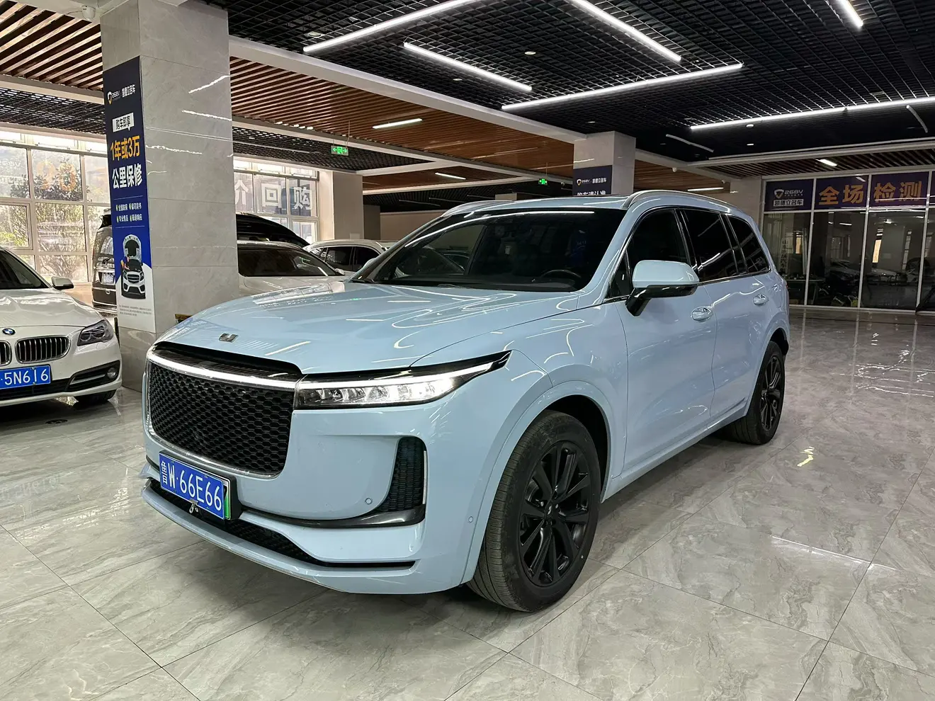 Li ONE (Ideal ONE)  из Китая