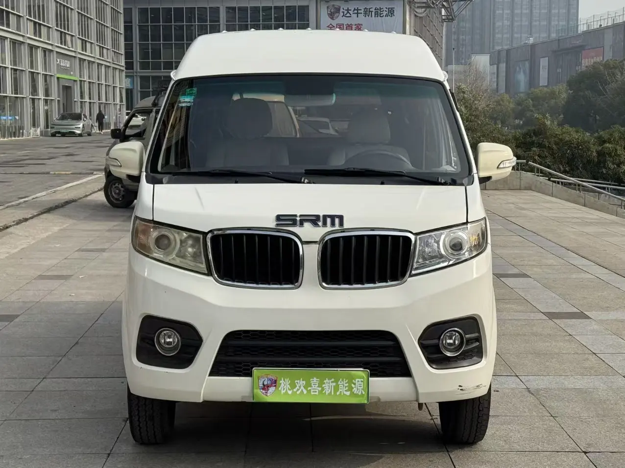 Xinyuan Automobile Hiace EV  из Китая