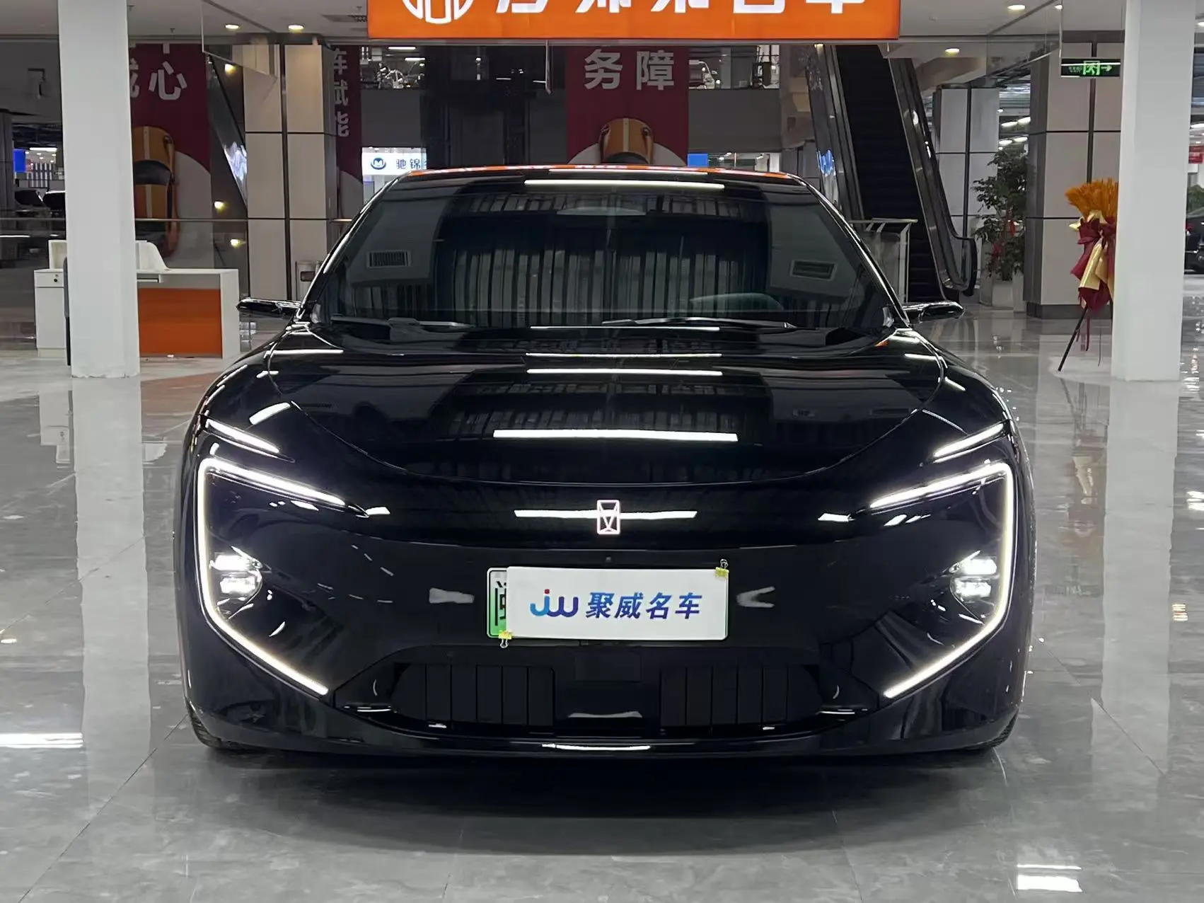 AVATR 12  из Китая