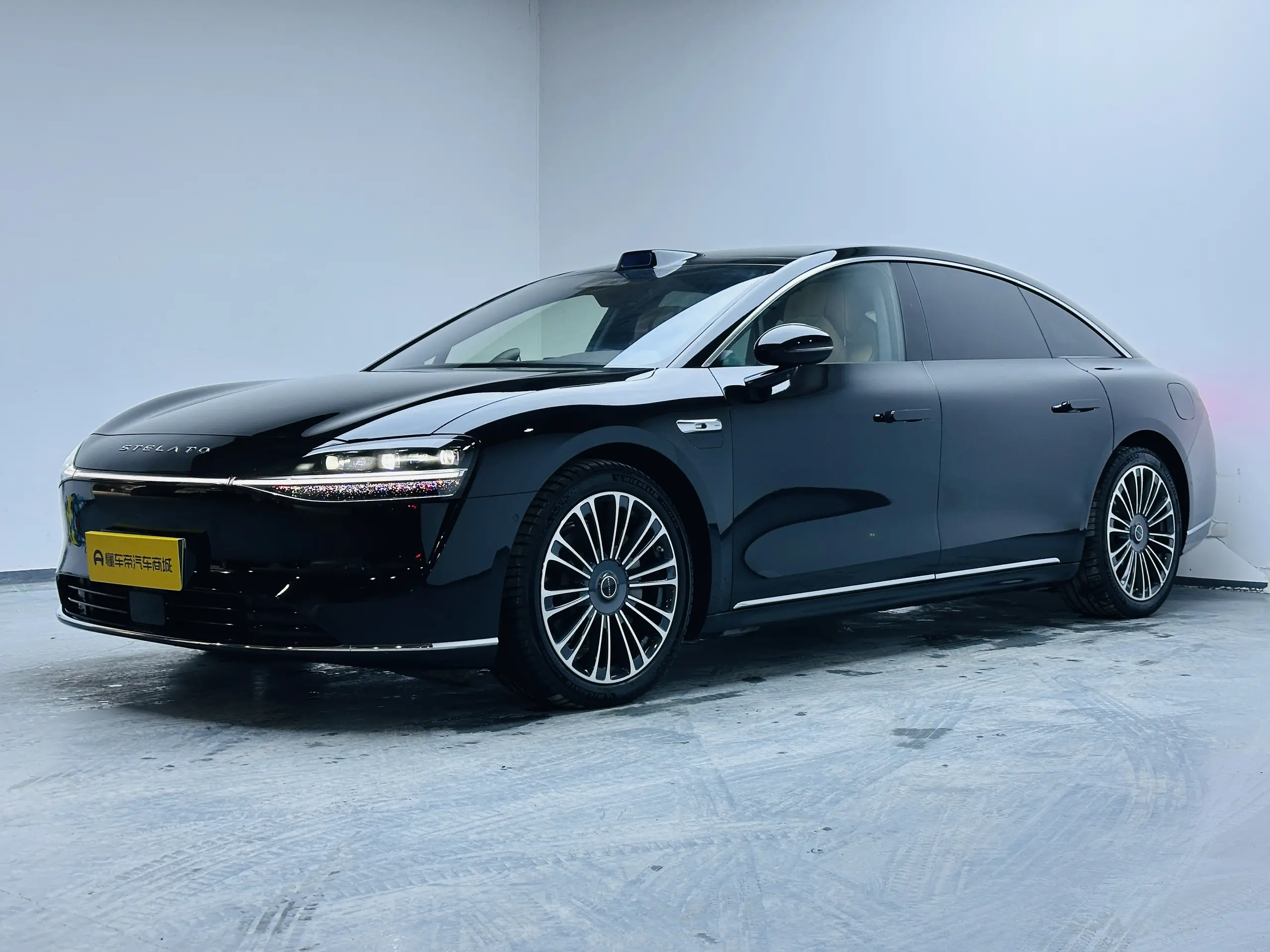 Enjoy the world Enjoy S9  из Китая