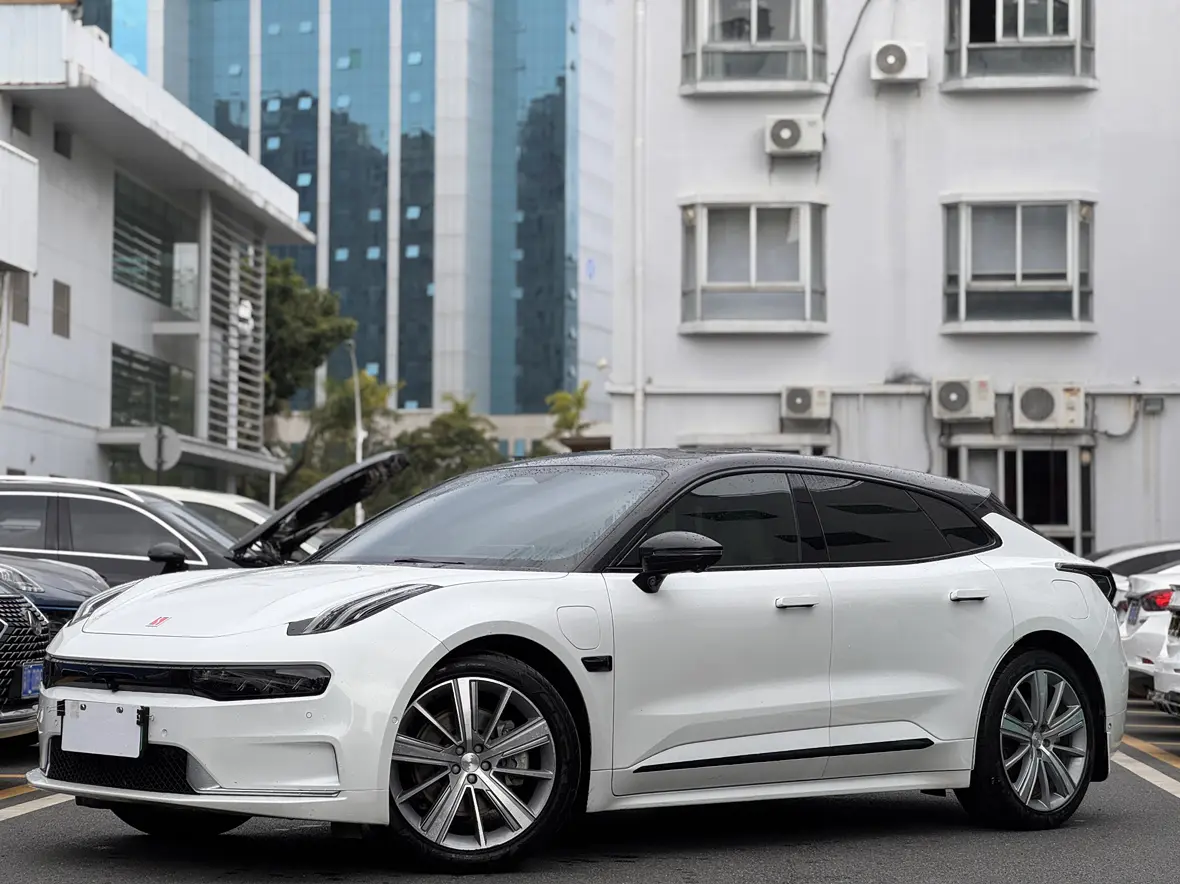 ZEEKR 001  из Китая