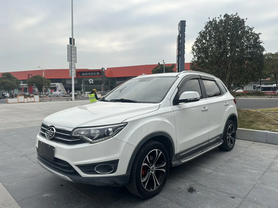 FAW Senya R7  из Китая