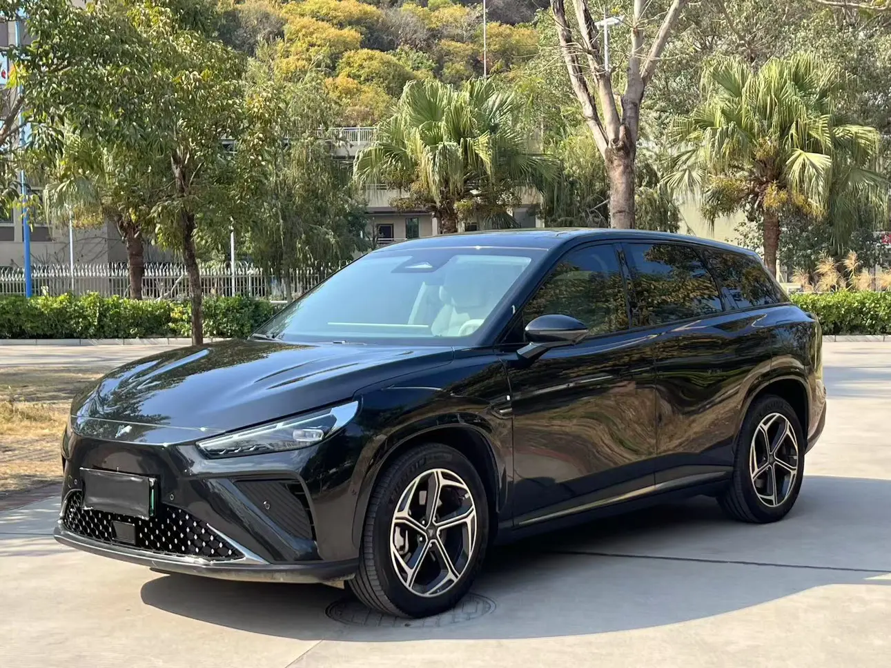 NETA Nezha L  из Китая