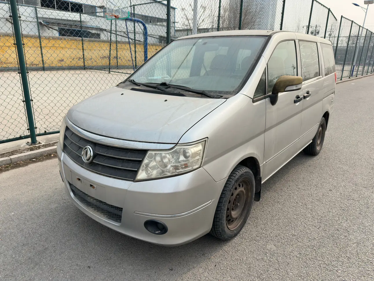 Dongfeng Shuaike  из Китая