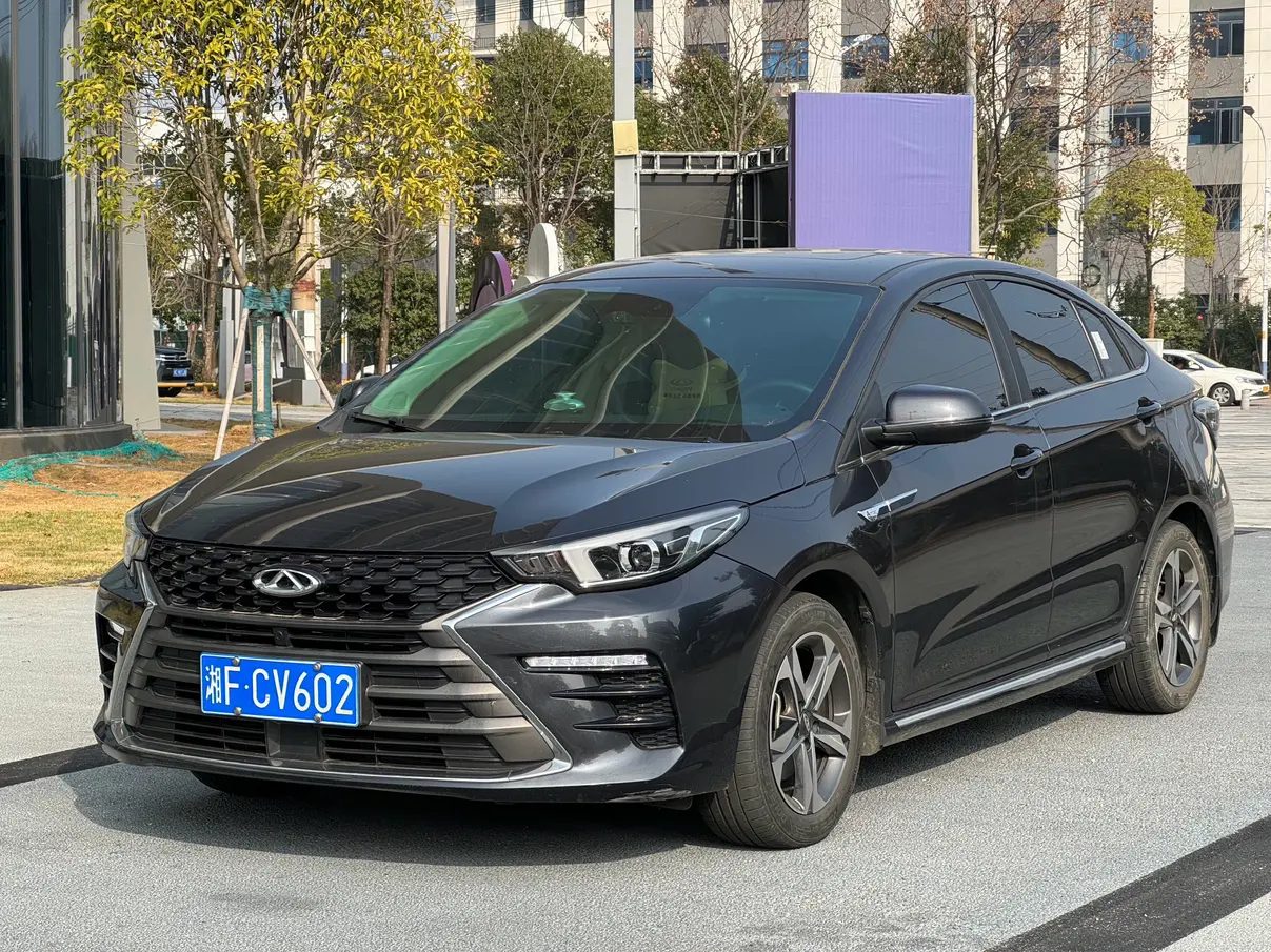 Omoda S5  из Китая