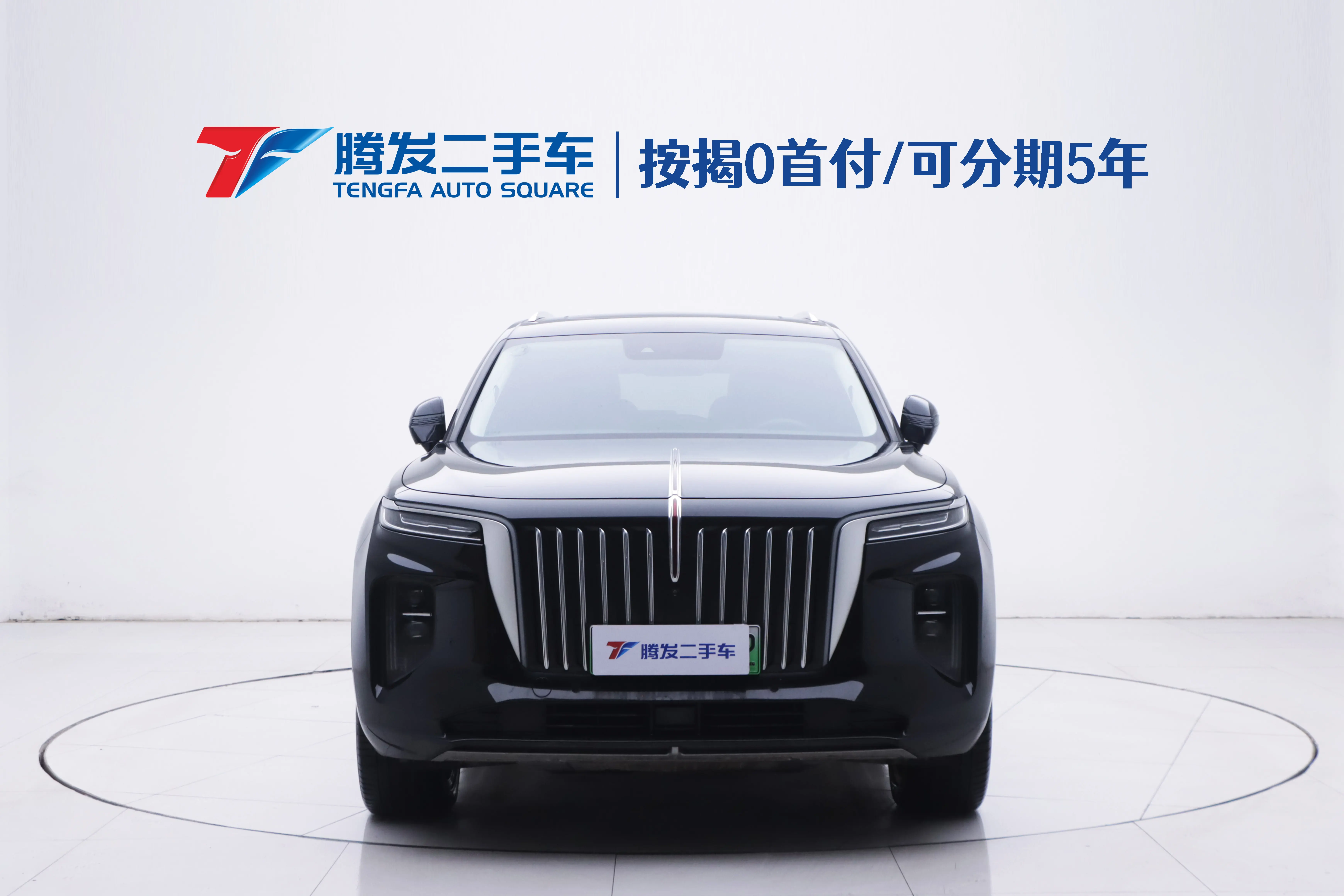 Hongqi E-HS9  из Китая