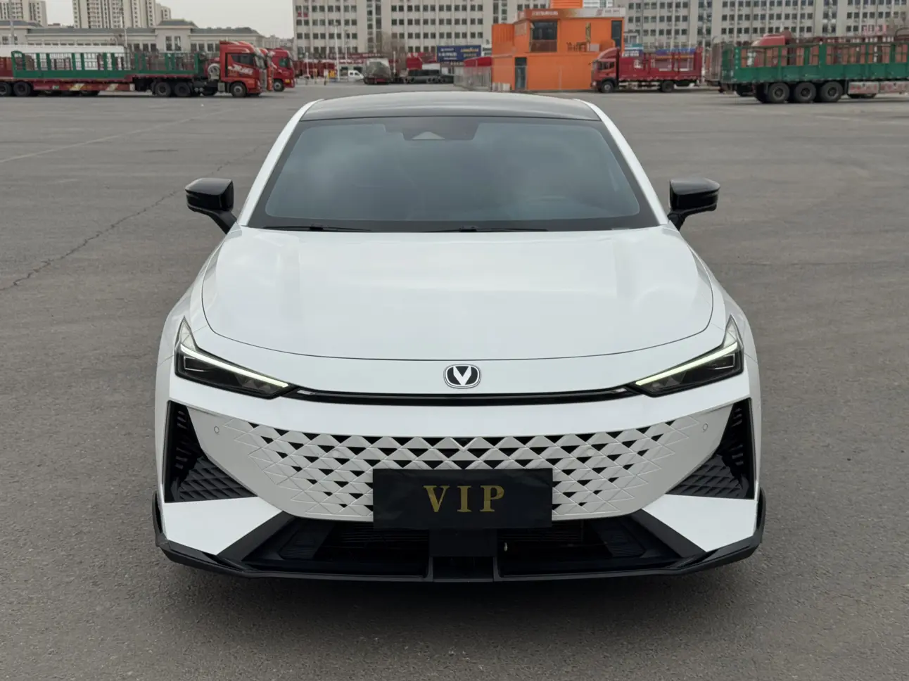 Changan UNI-V  из Китая