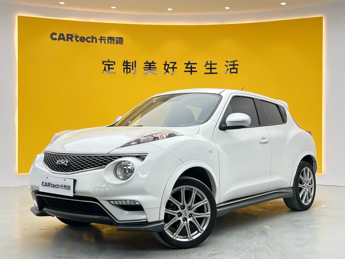 Infiniti ESQ  из Китая