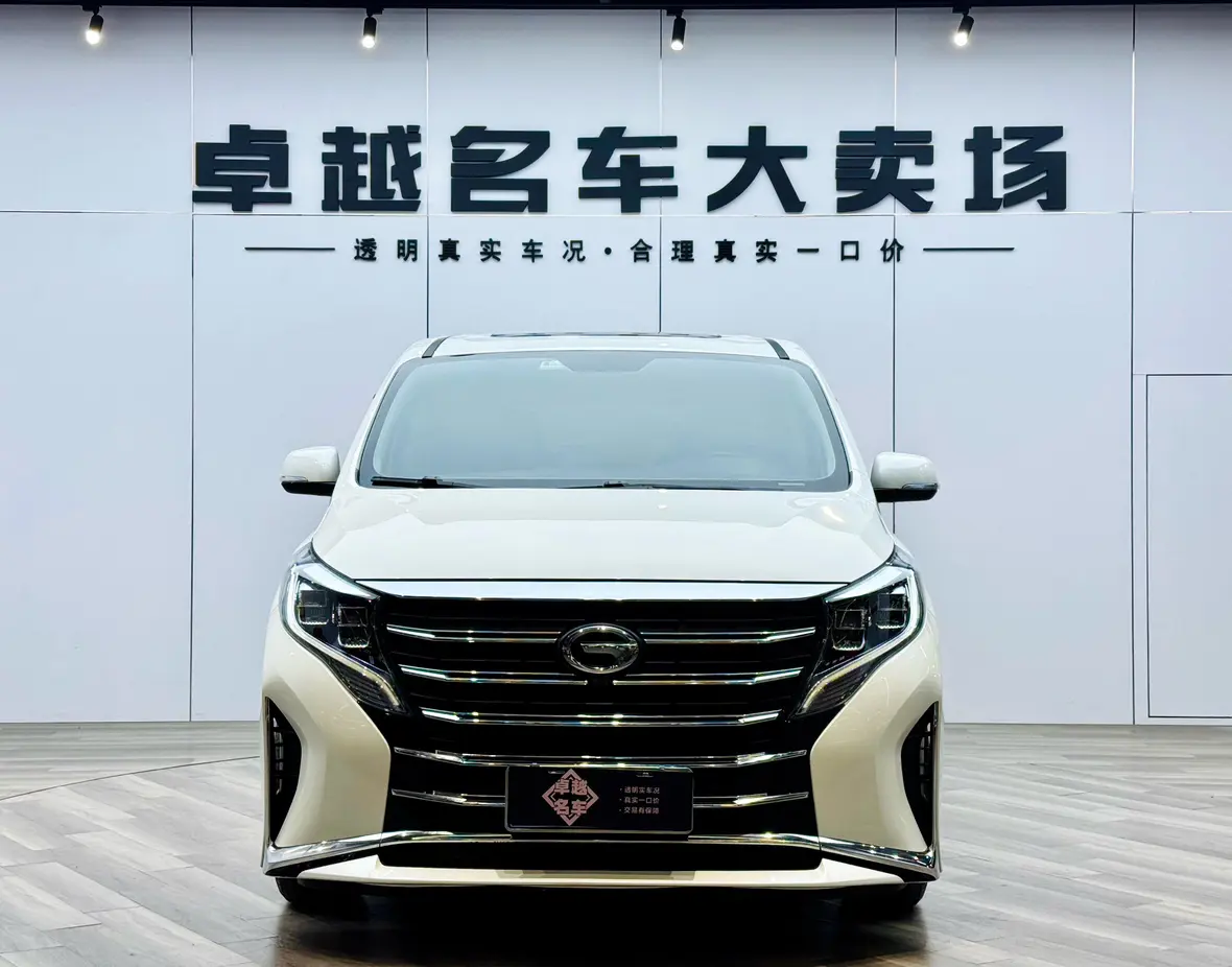 GAC Trumpchi M8  из Китая