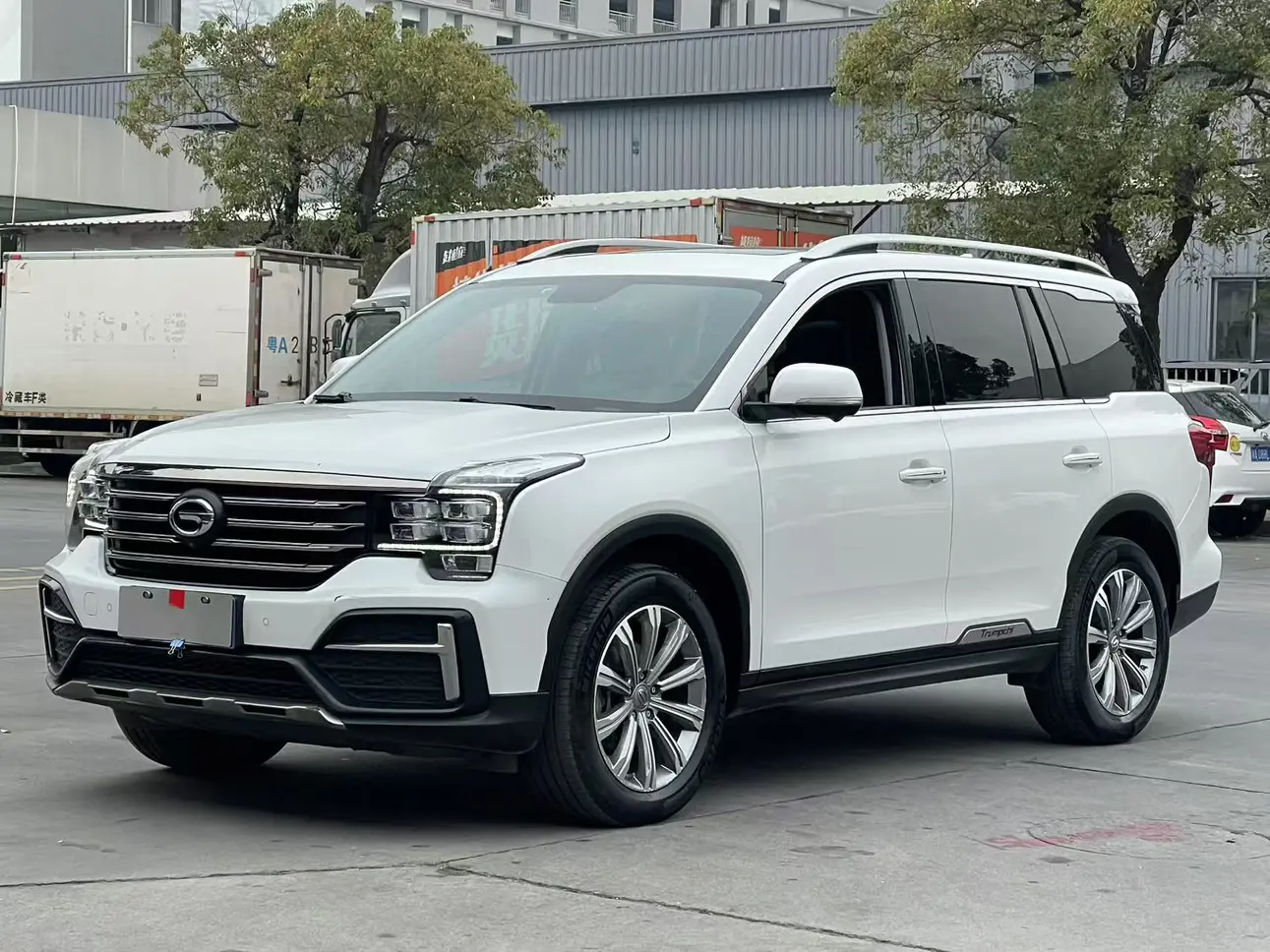 GAC Trumpchi GS8  из Китая