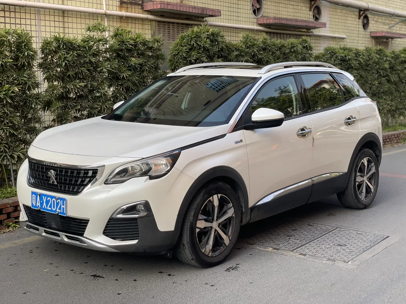 Peugeot 4008  из Китая